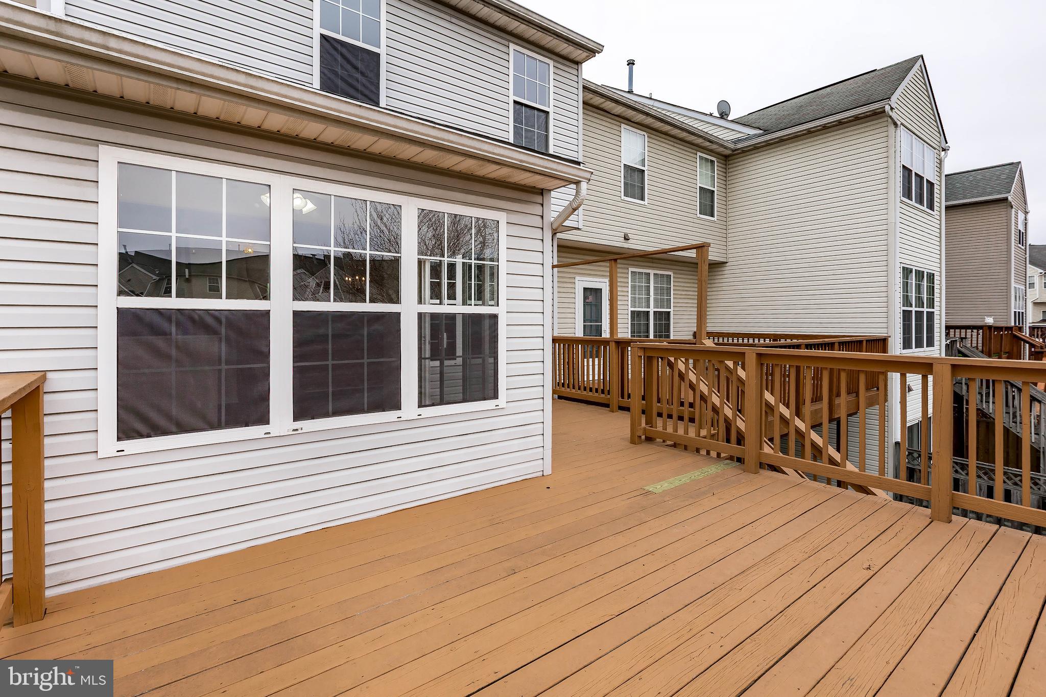 NORTH CROSSING - Residential