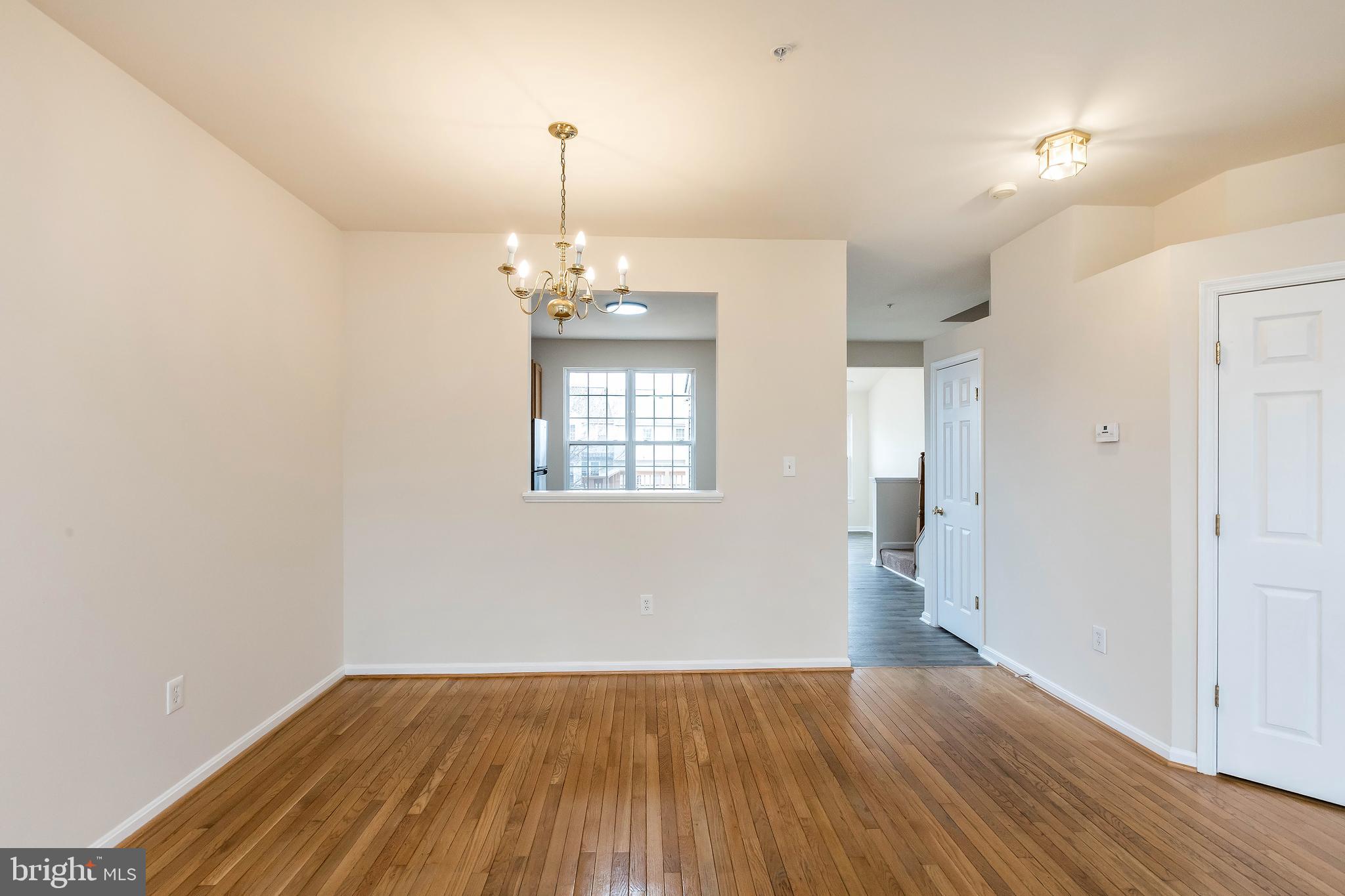 NORTH CROSSING - Residential