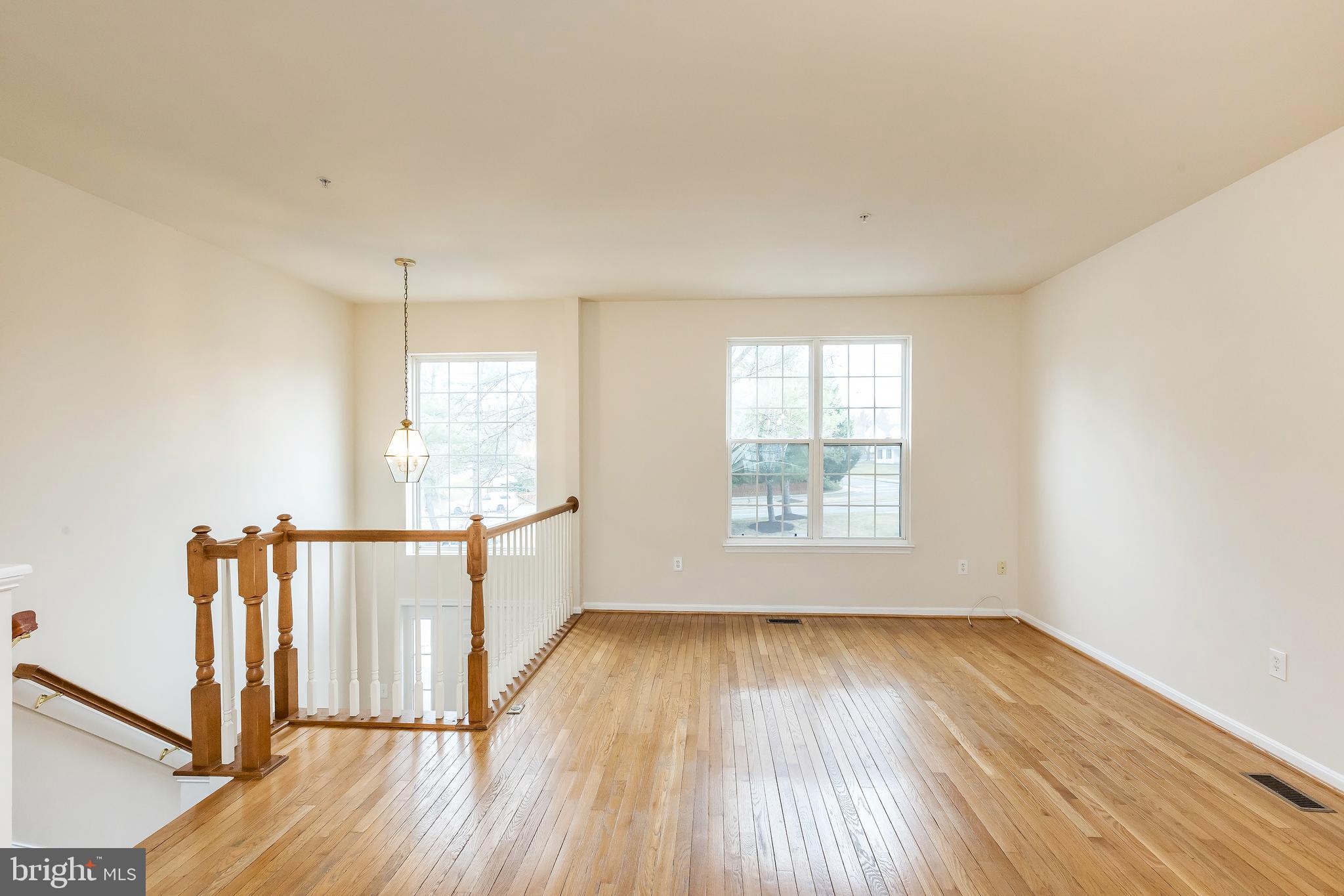 NORTH CROSSING - Residential