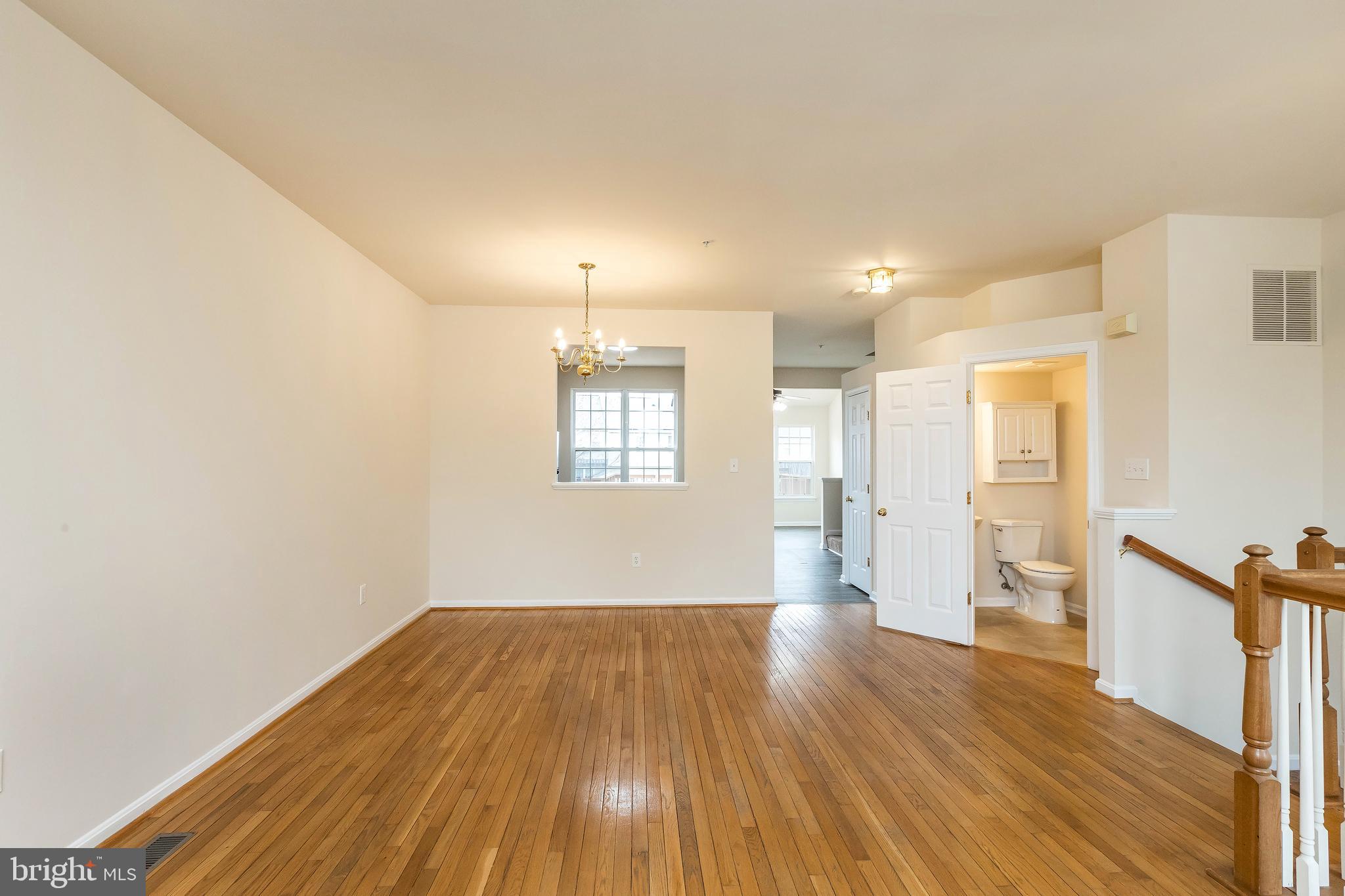 NORTH CROSSING - Residential