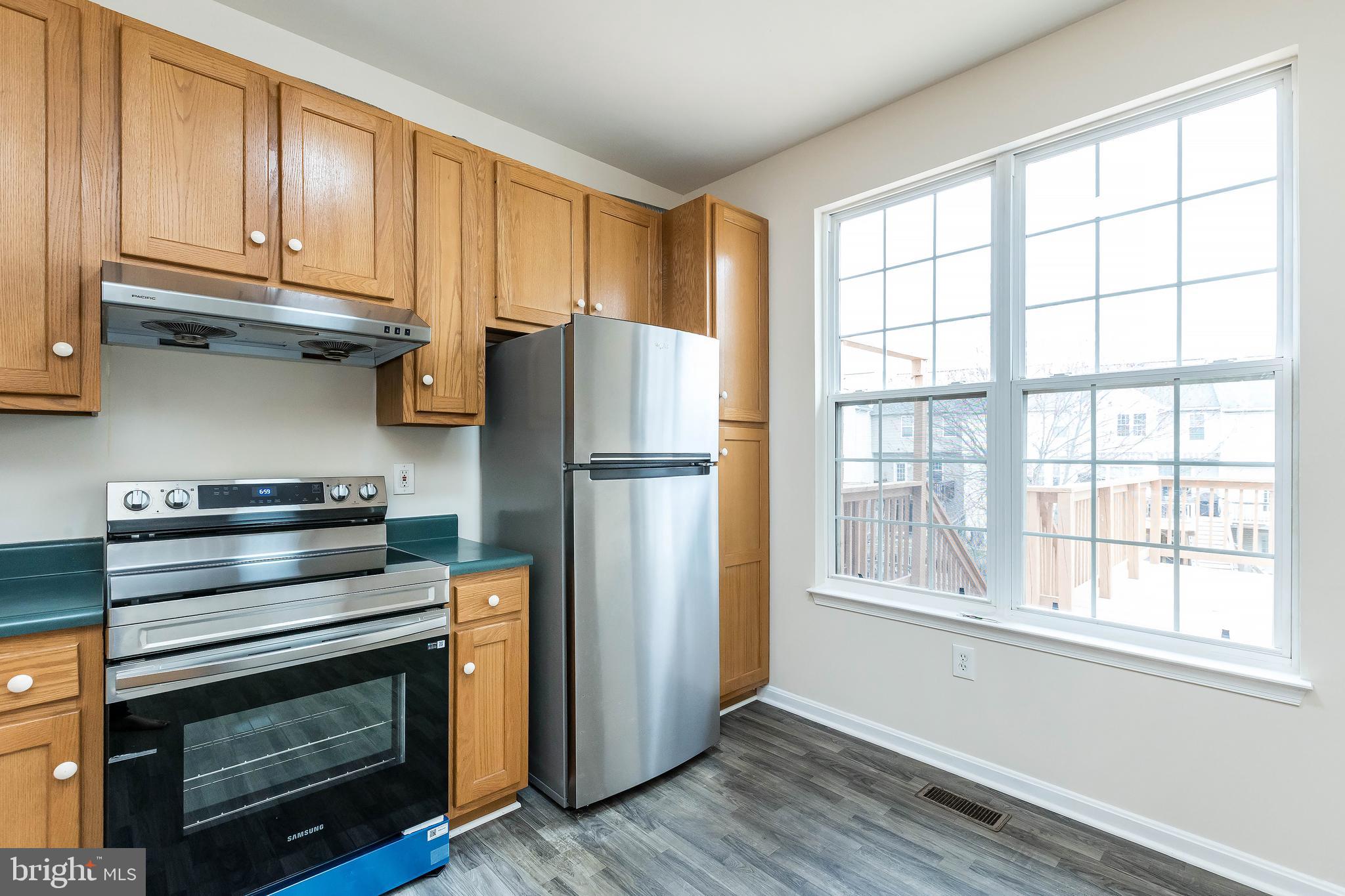 NORTH CROSSING - Residential