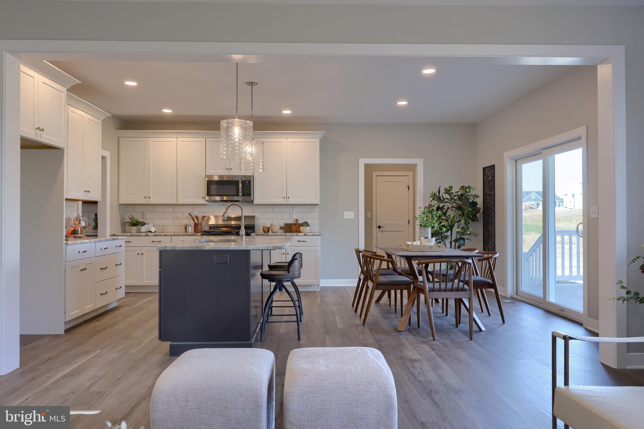 STONEYBROOK OF ELIZABETHTOWN - Residential