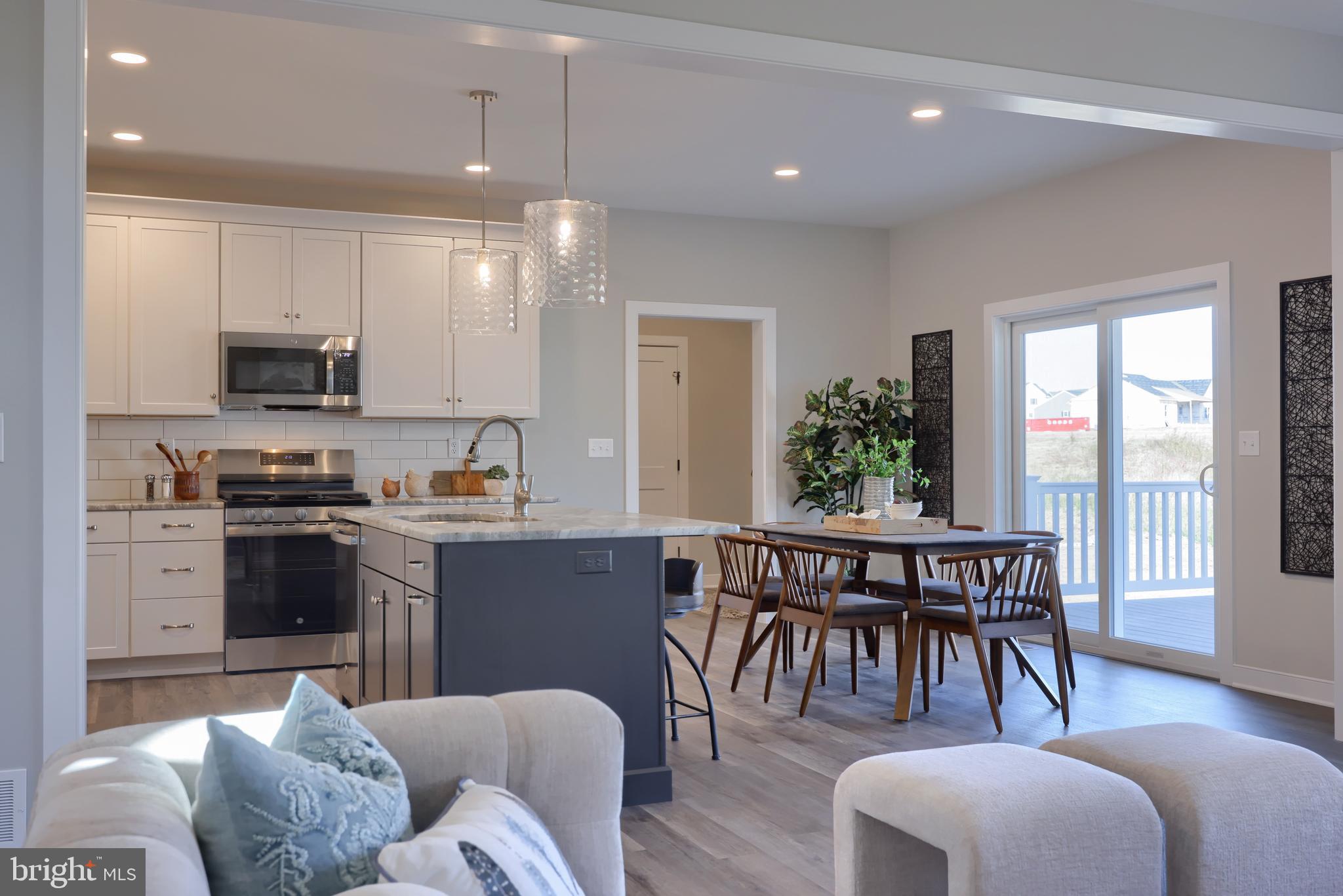 STONEYBROOK OF ELIZABETHTOWN - Residential