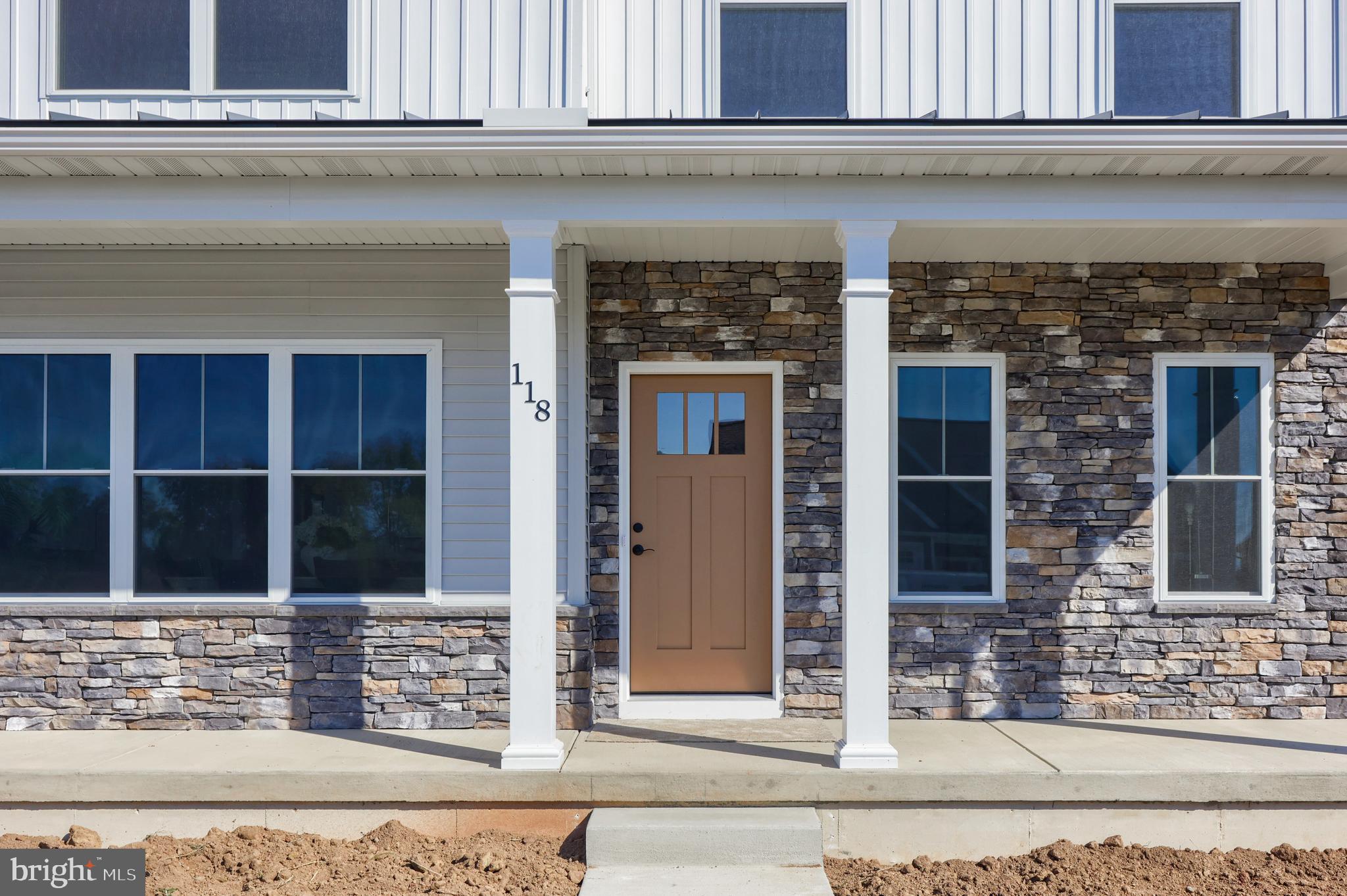 STONEYBROOK OF ELIZABETHTOWN - Residential