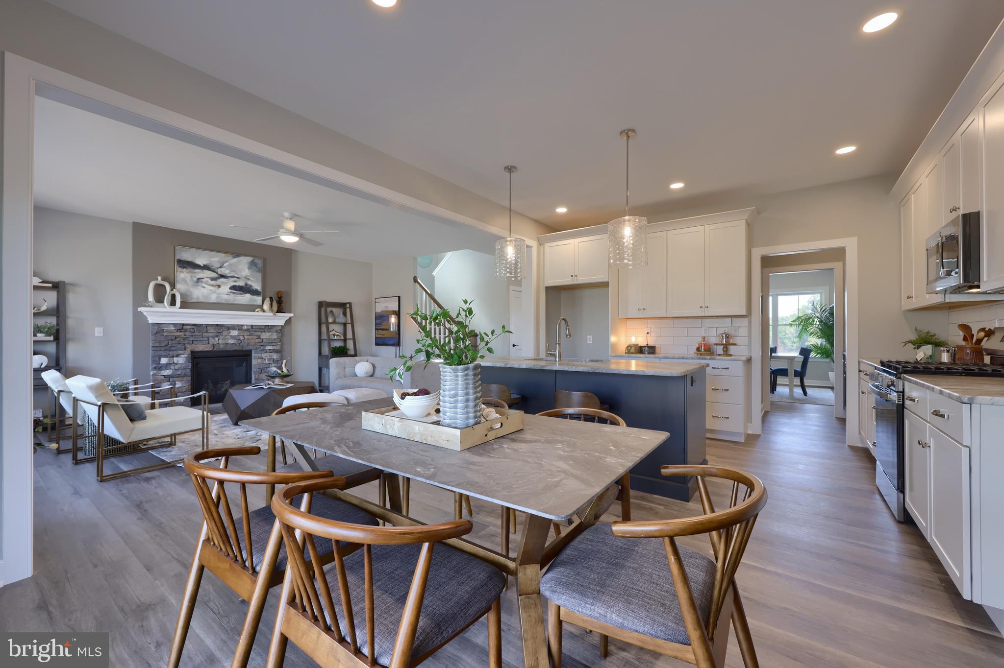 STONEYBROOK OF ELIZABETHTOWN - Residential