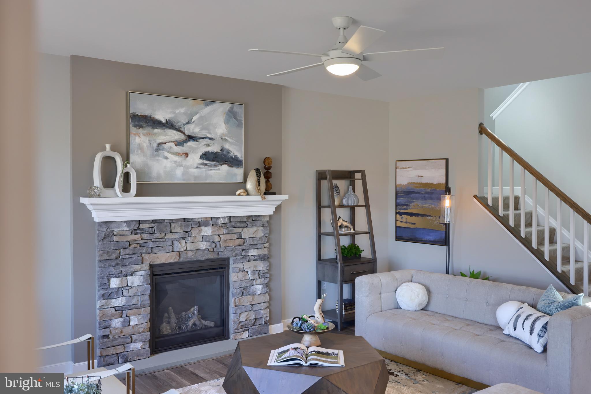 STONEYBROOK OF ELIZABETHTOWN - Residential