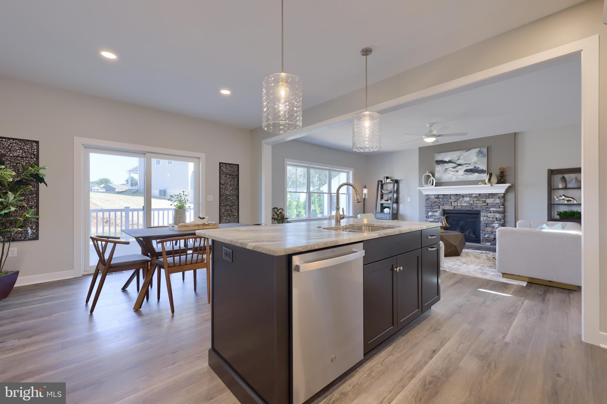 STONEYBROOK OF ELIZABETHTOWN - Residential