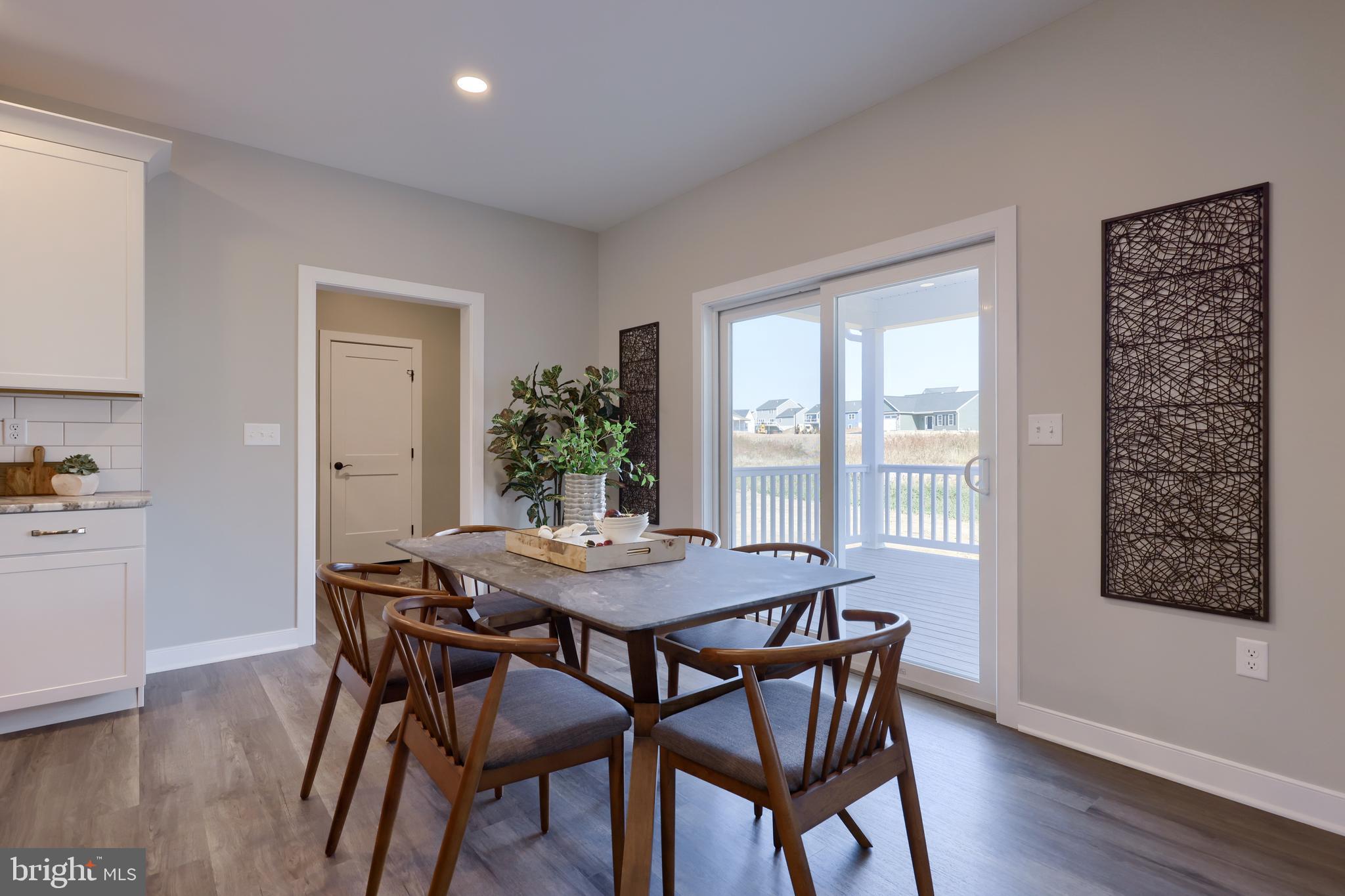 STONEYBROOK OF ELIZABETHTOWN - Residential