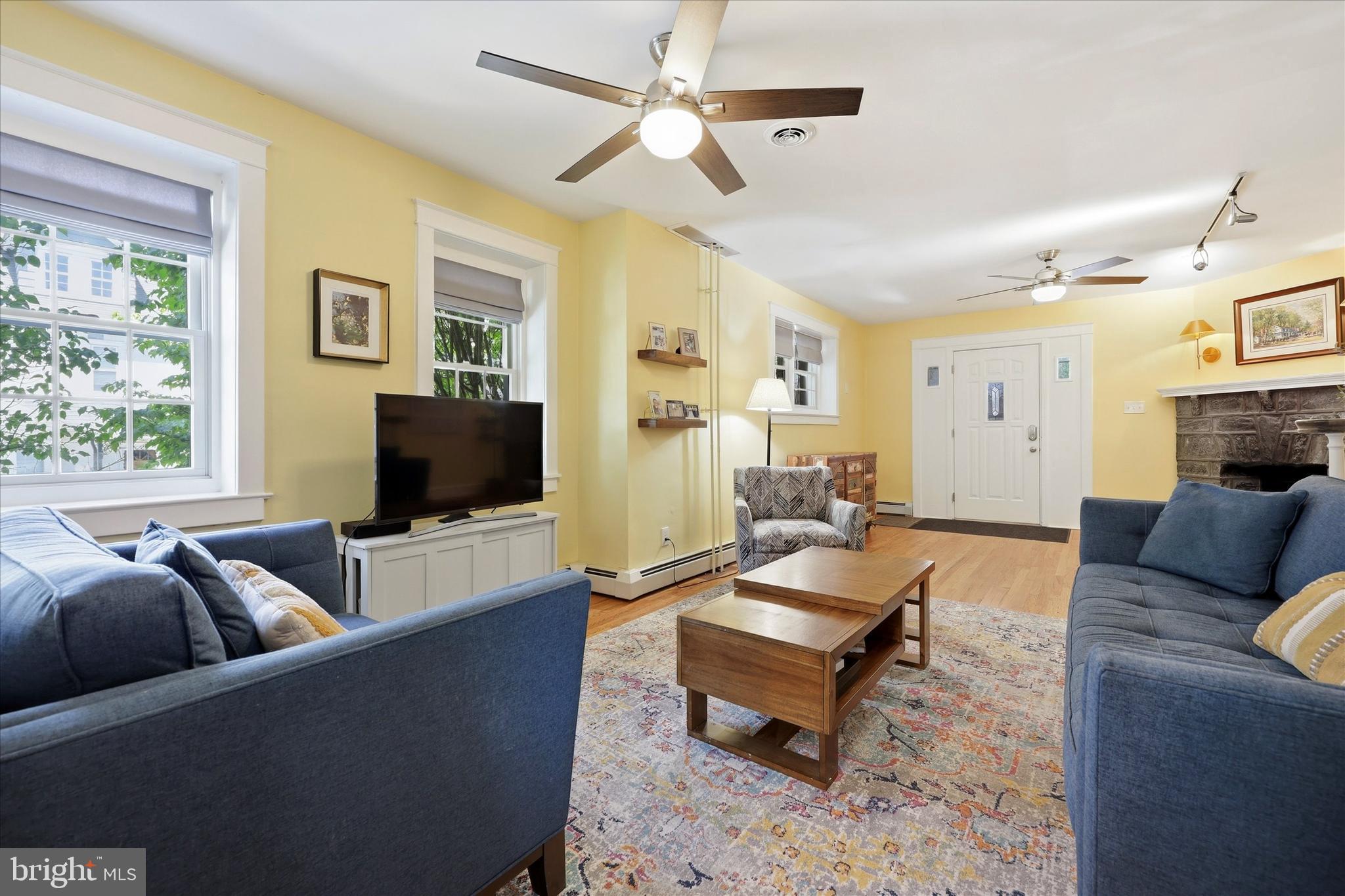 ARDMORE PARK - Residential