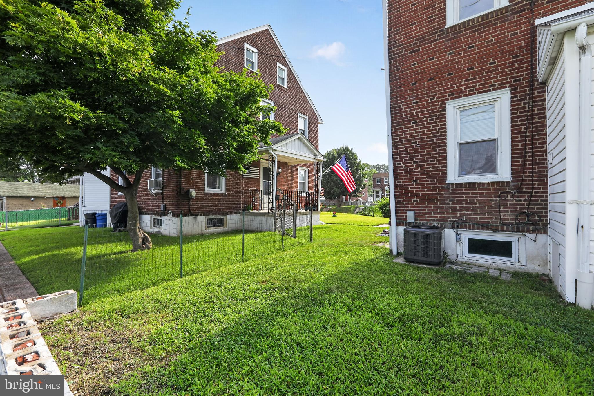 WESTINGHOUSE VLG - Residential