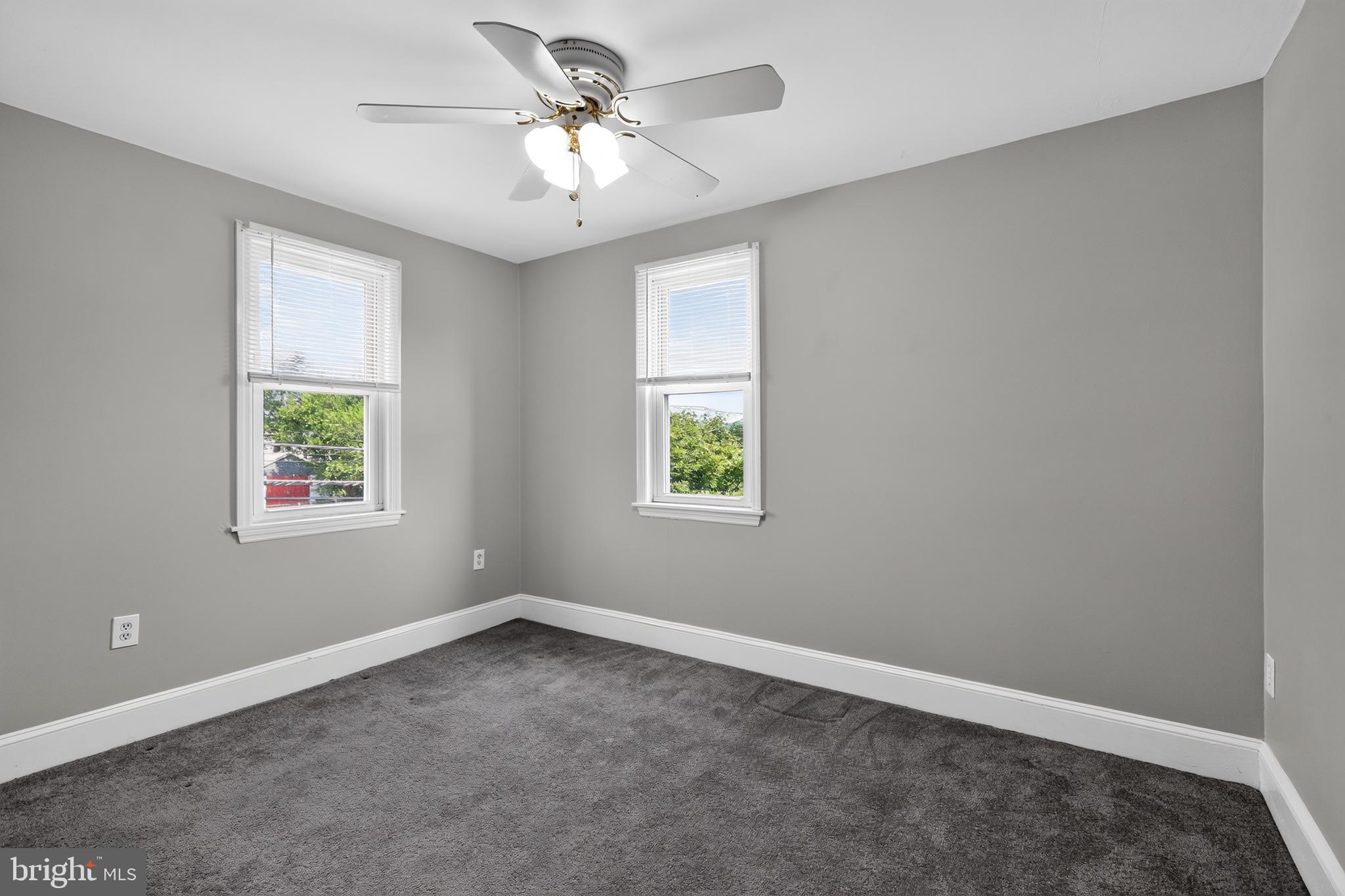 WESTINGHOUSE VLG - Residential