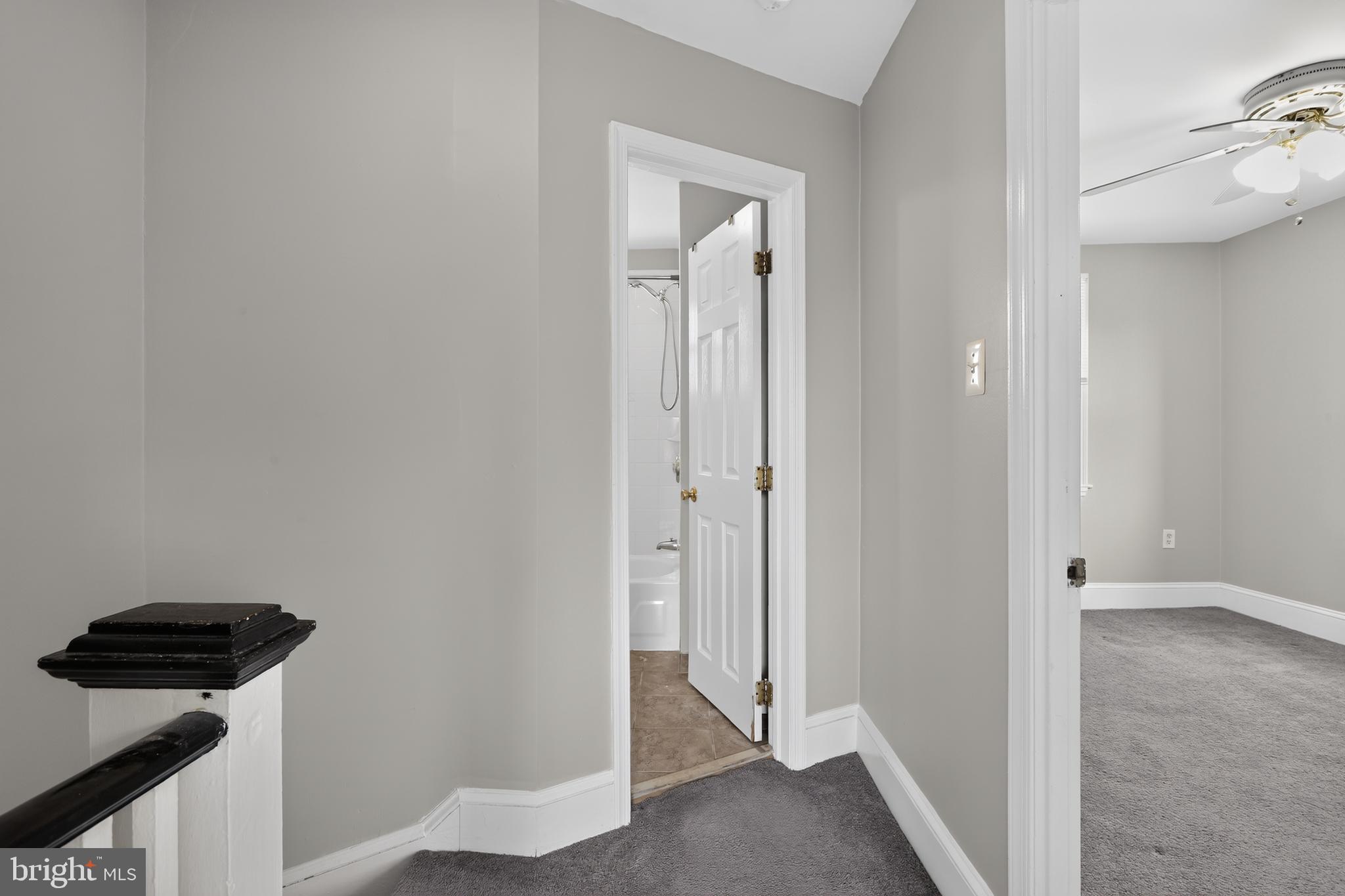 WESTINGHOUSE VLG - Residential