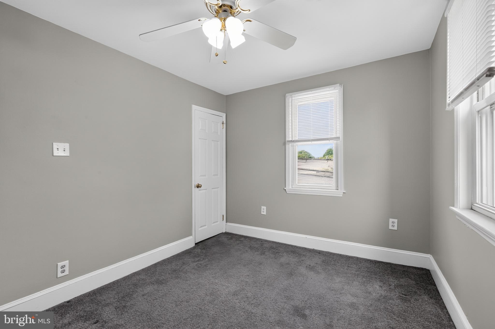 WESTINGHOUSE VLG - Residential