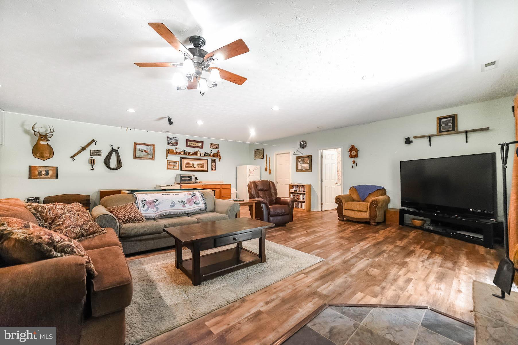 THOMPSONS RUN - Residential