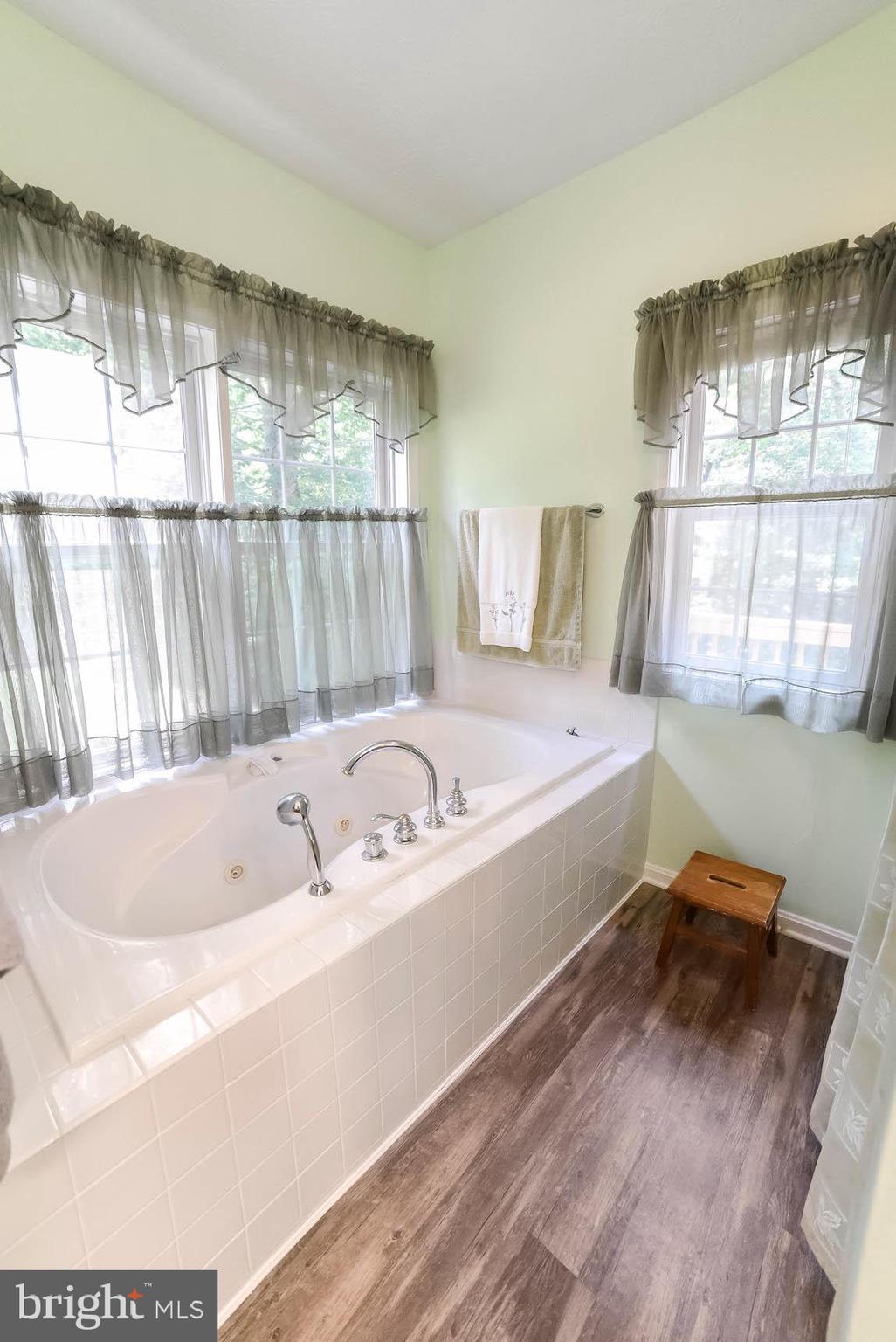 THOMPSONS RUN - Residential