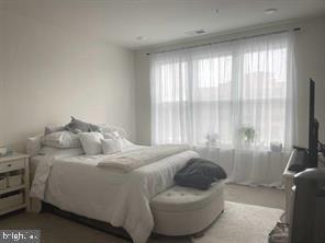 LOFTS AT RESTON STATION - Residential Lease