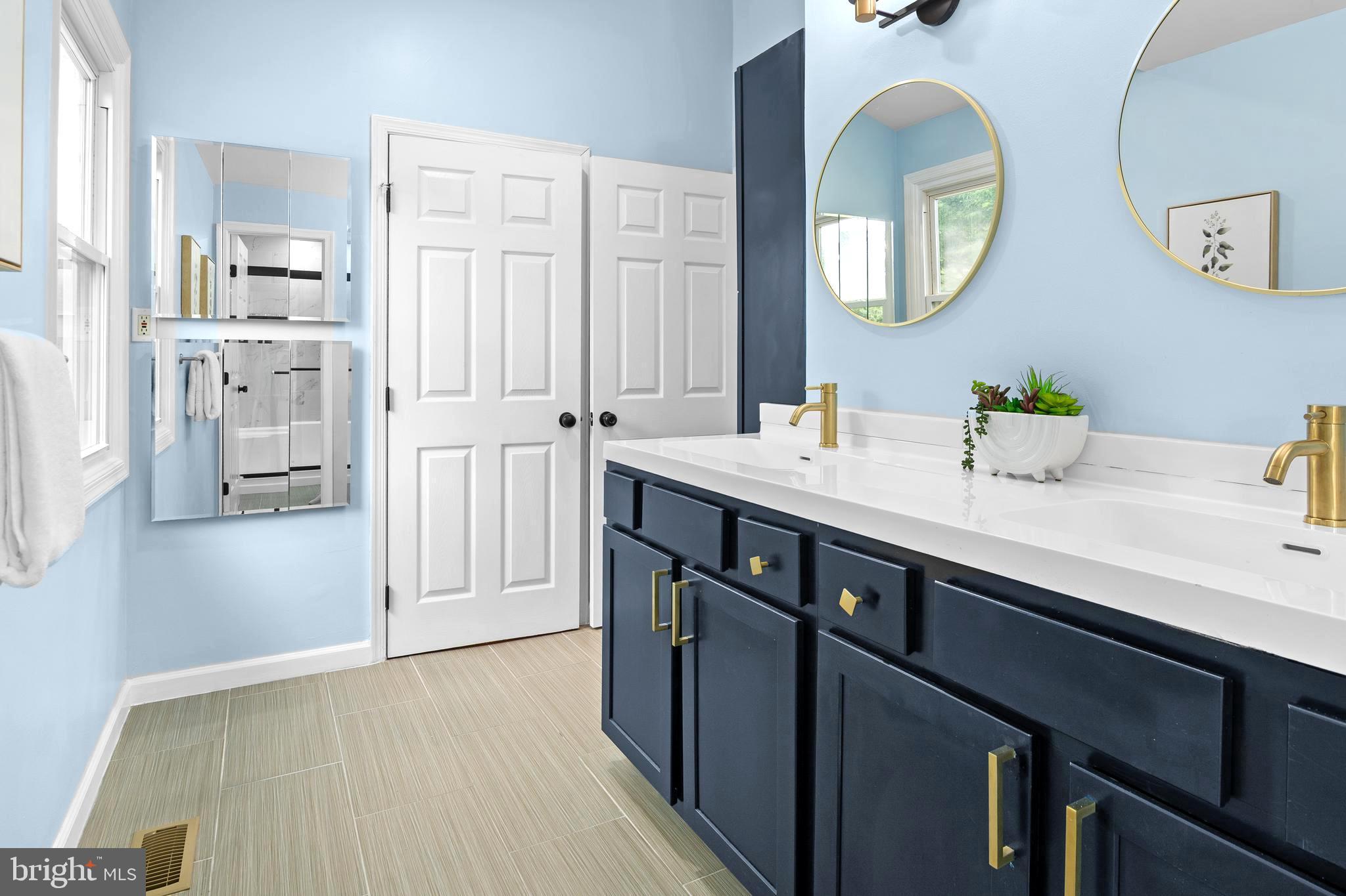 WORTHINGTON GLEN - Residential