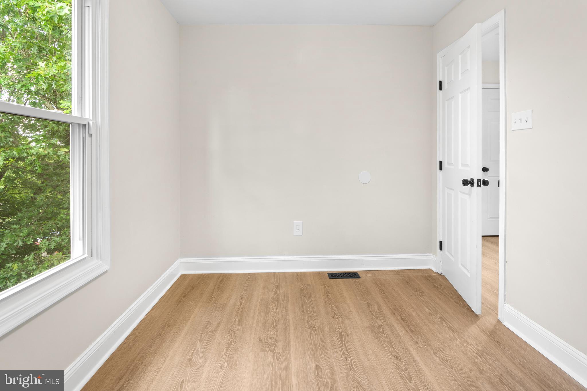 WORTHINGTON GLEN - Residential