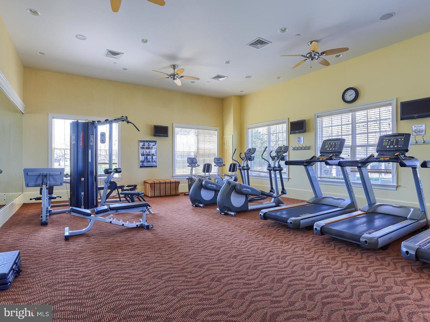 FOUR SEASONS AT ELM TREE - Residential