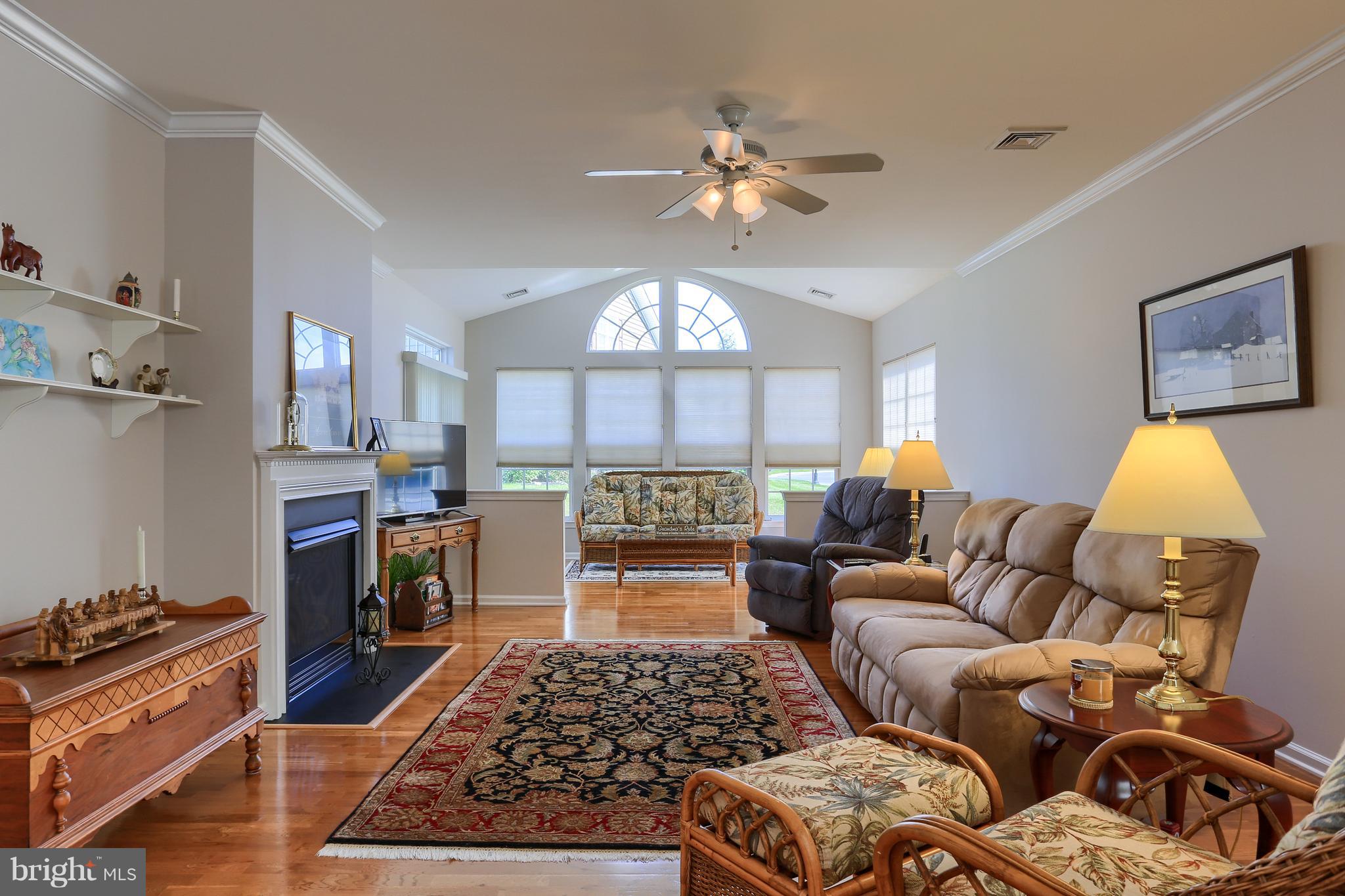 FOUR SEASONS AT ELM TREE - Residential