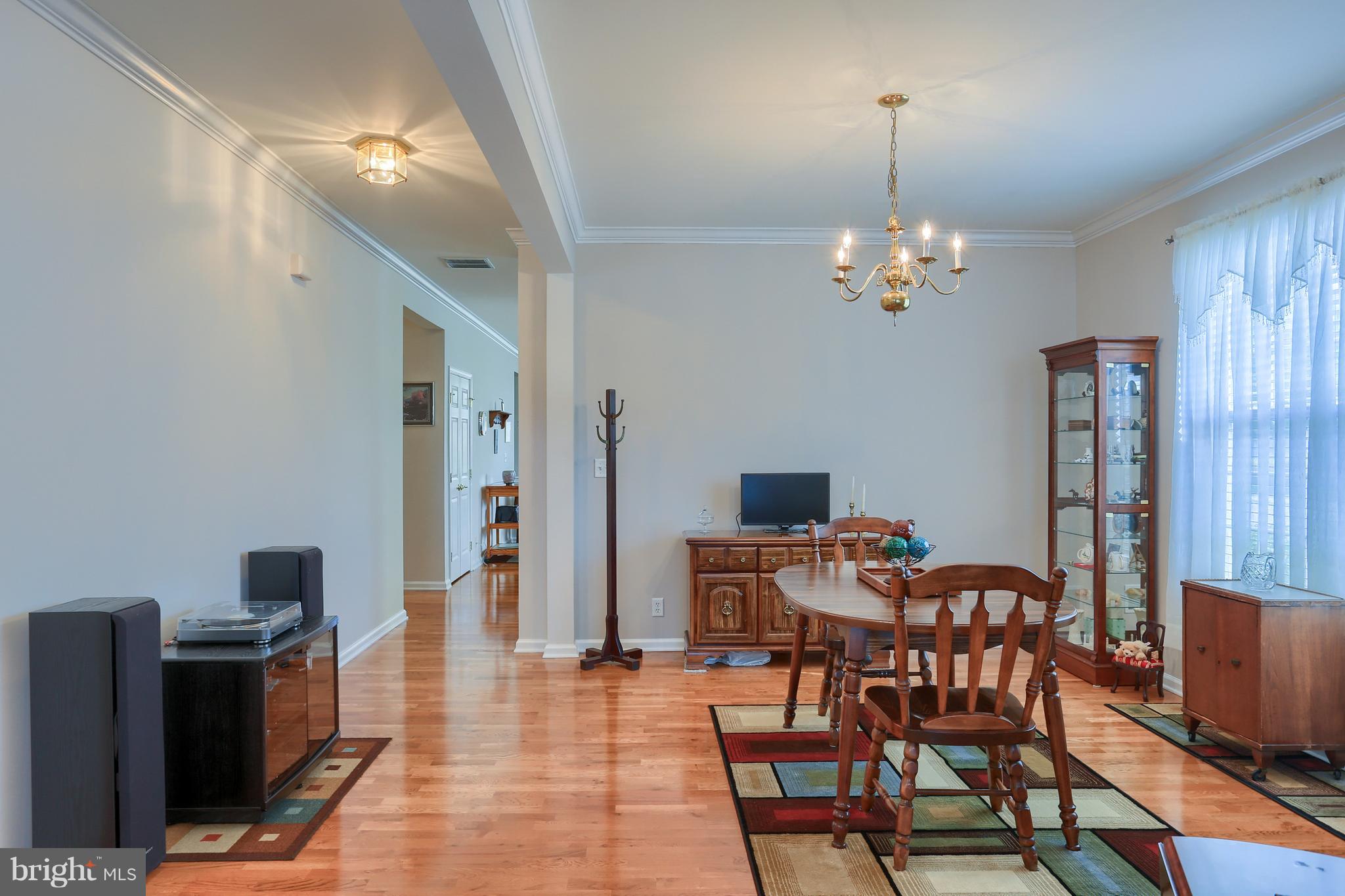 FOUR SEASONS AT ELM TREE - Residential