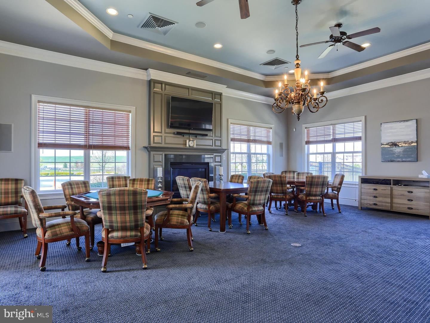 FOUR SEASONS AT ELM TREE - Residential
