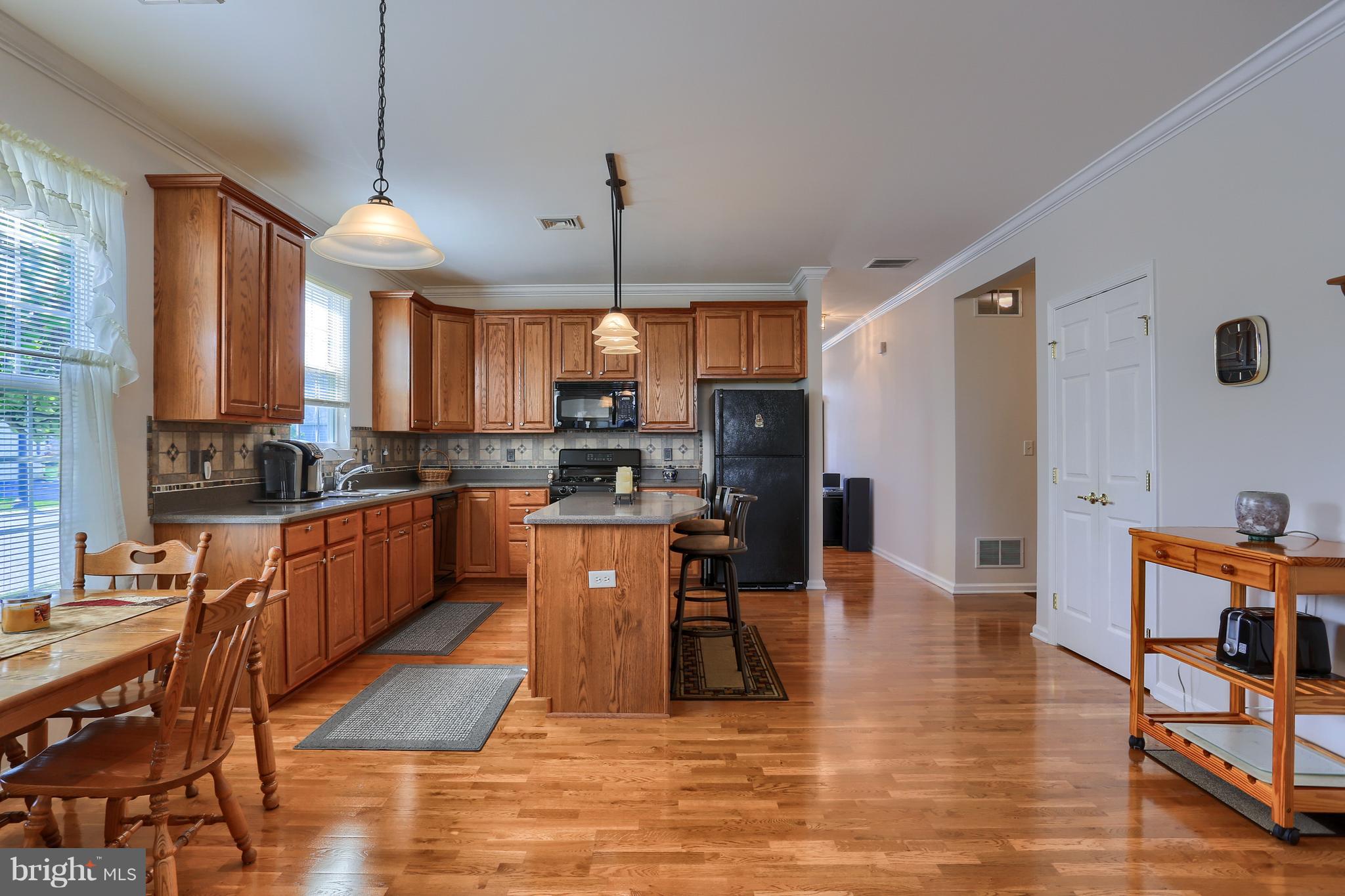 FOUR SEASONS AT ELM TREE - Residential