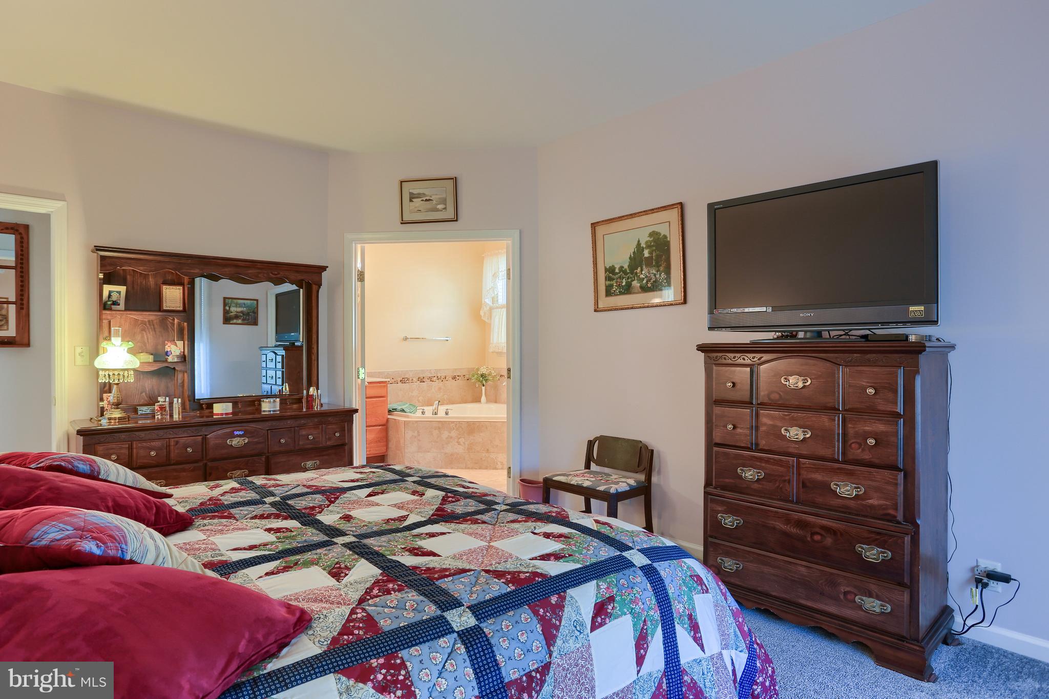 FOUR SEASONS AT ELM TREE - Residential