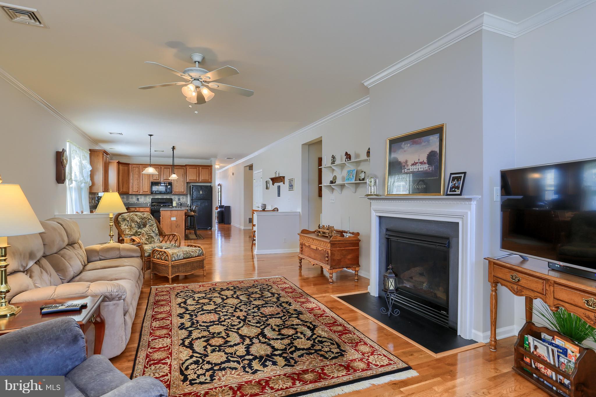 FOUR SEASONS AT ELM TREE - Residential