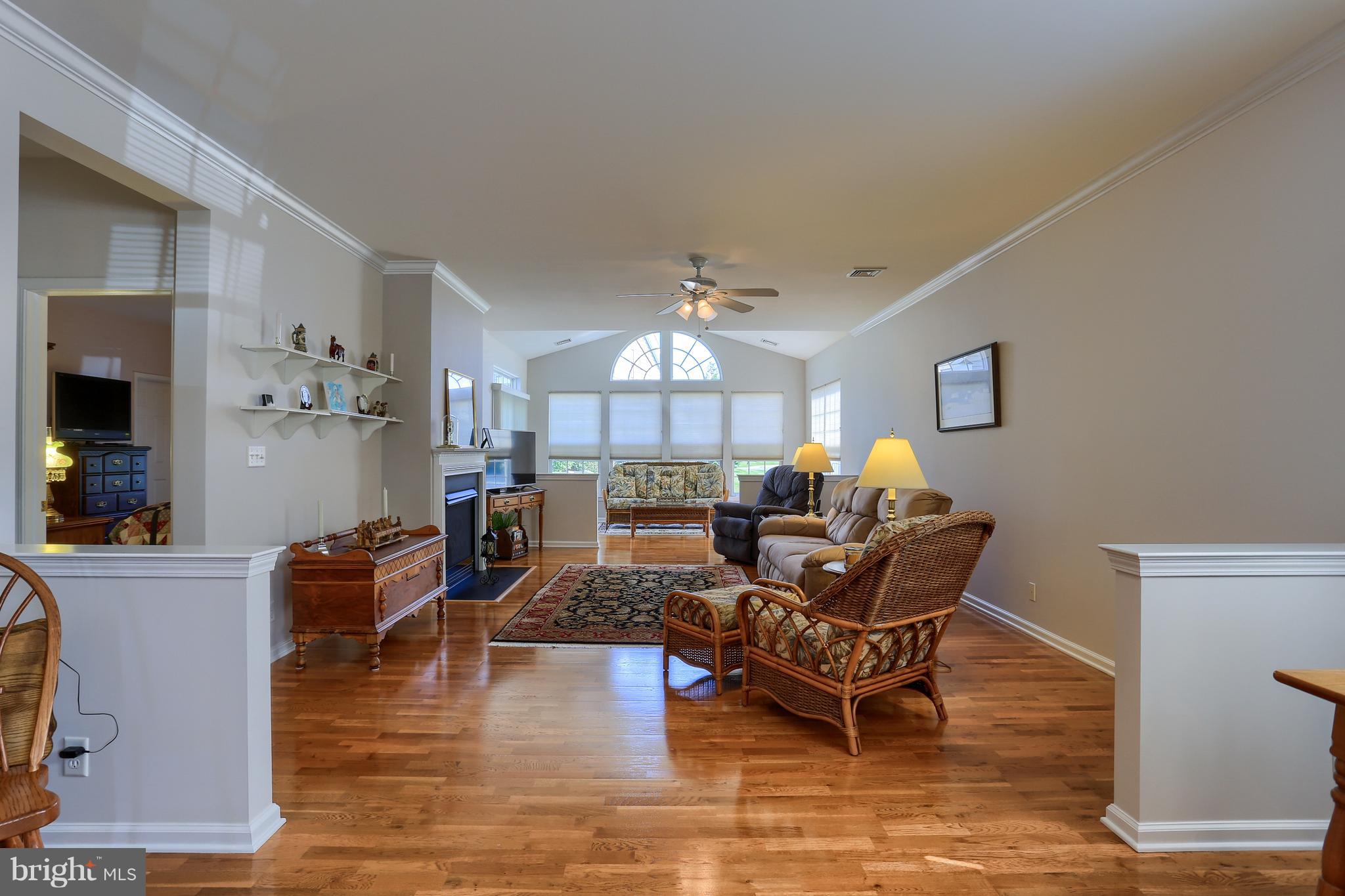 FOUR SEASONS AT ELM TREE - Residential