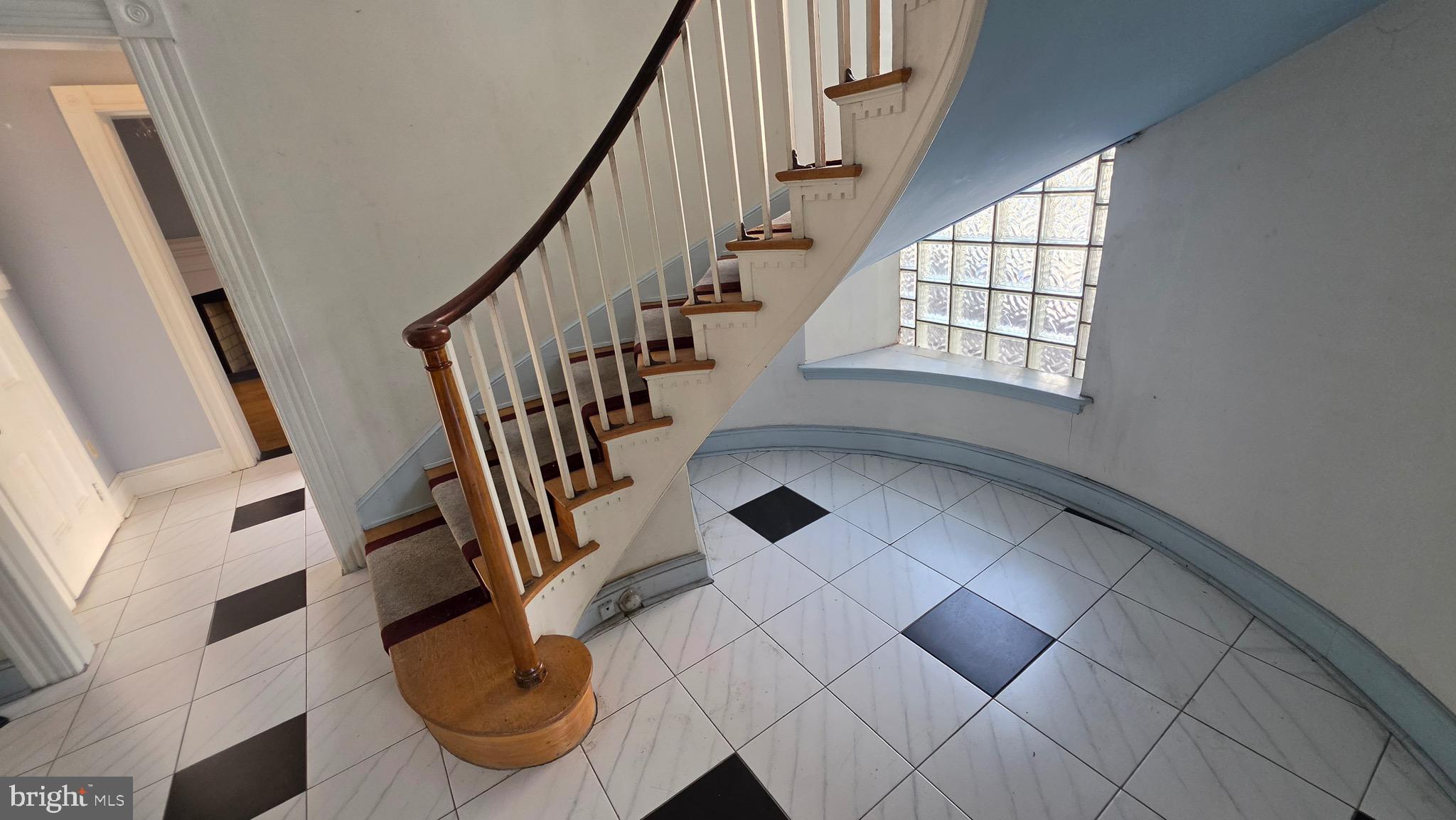 MOUNT VERNON - Residential
