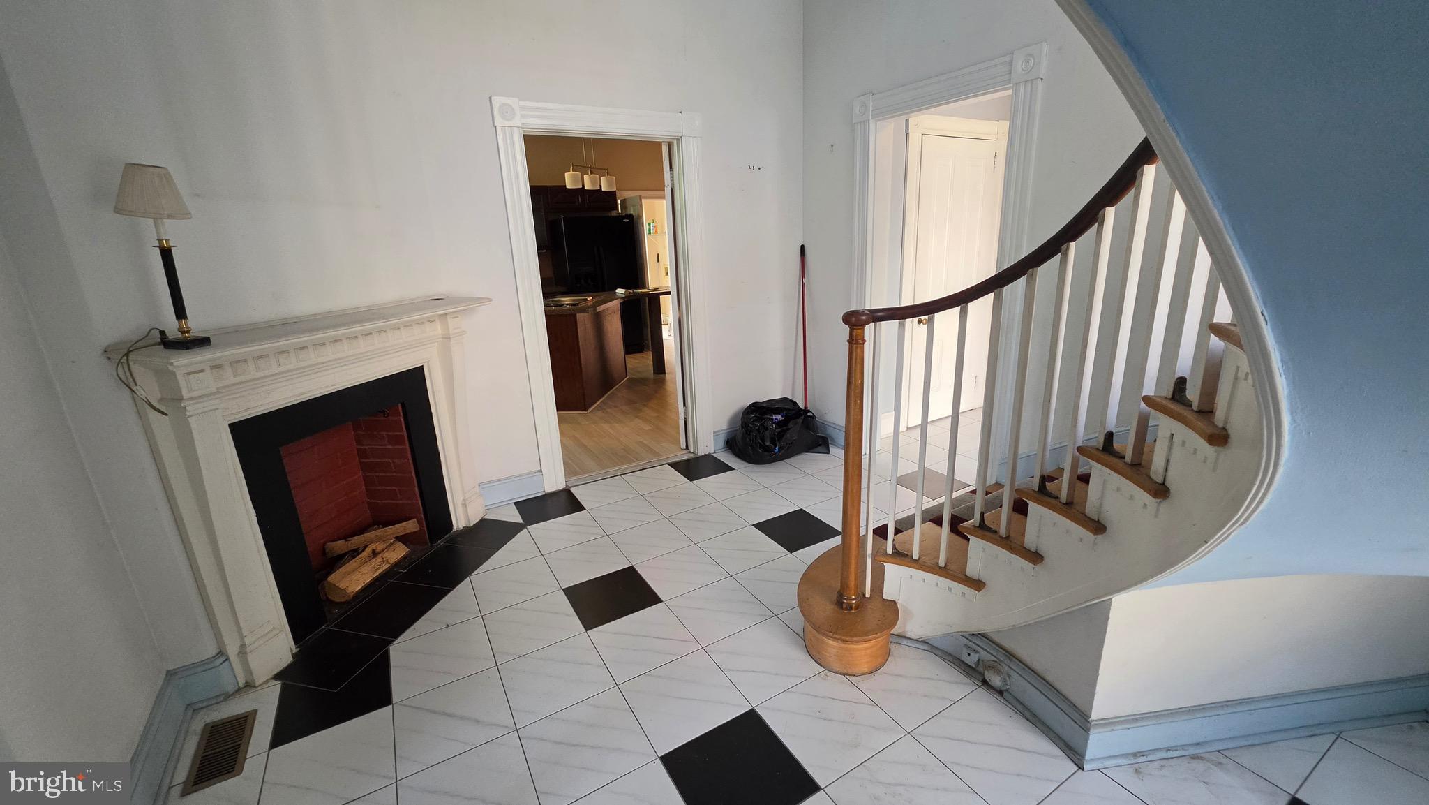 MOUNT VERNON - Residential