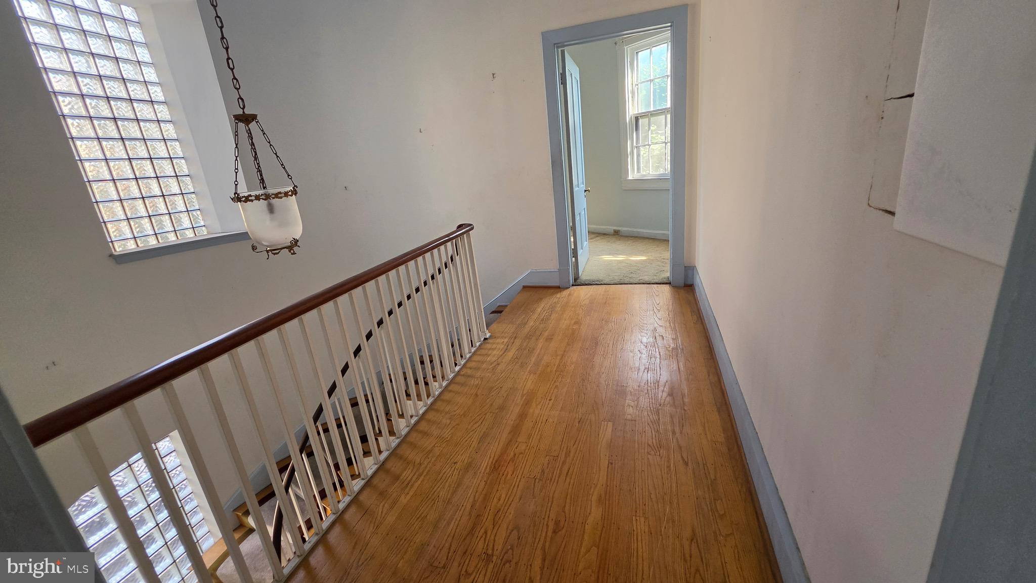 MOUNT VERNON - Residential