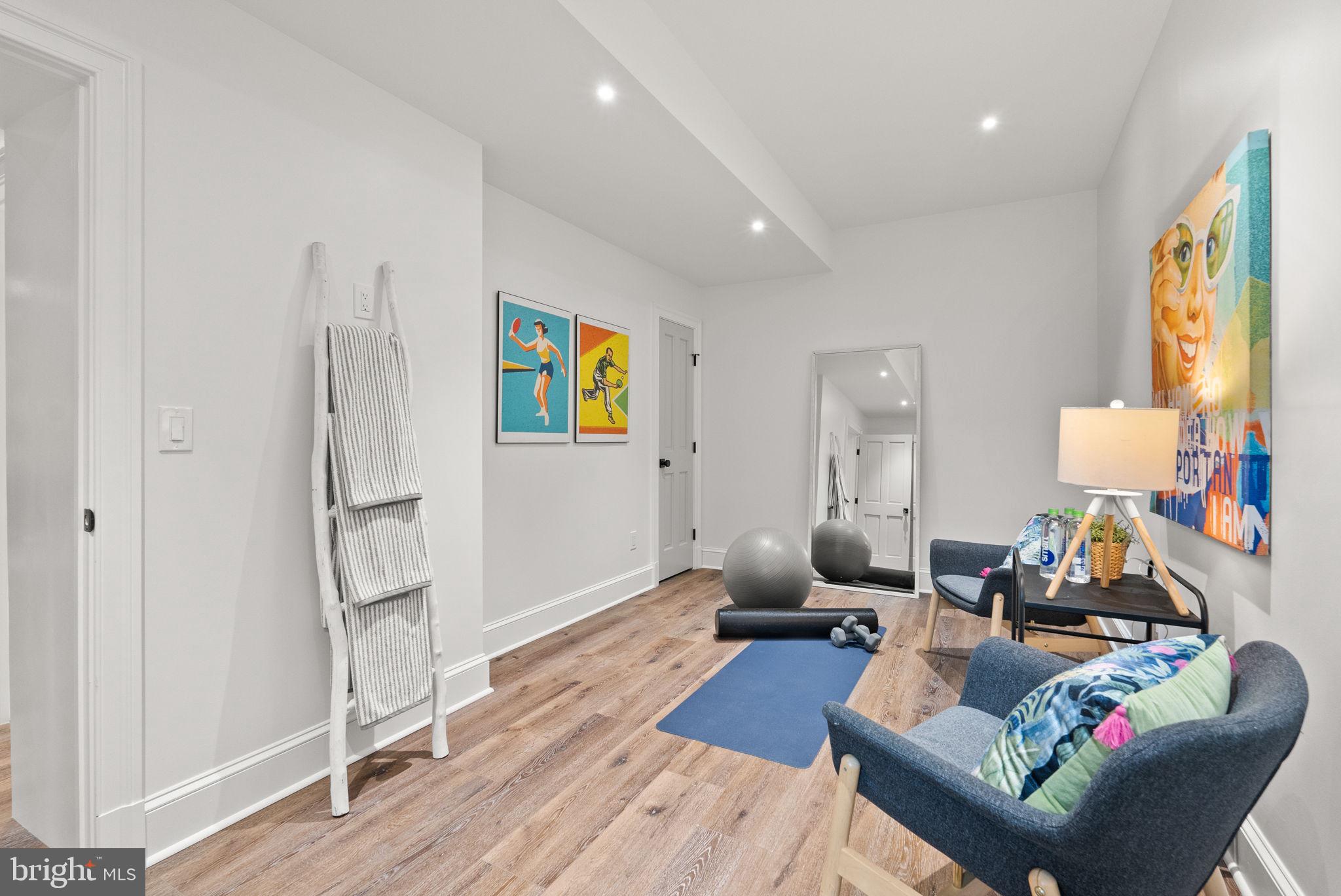 GEORGE WASHINGTON PARK - Residential