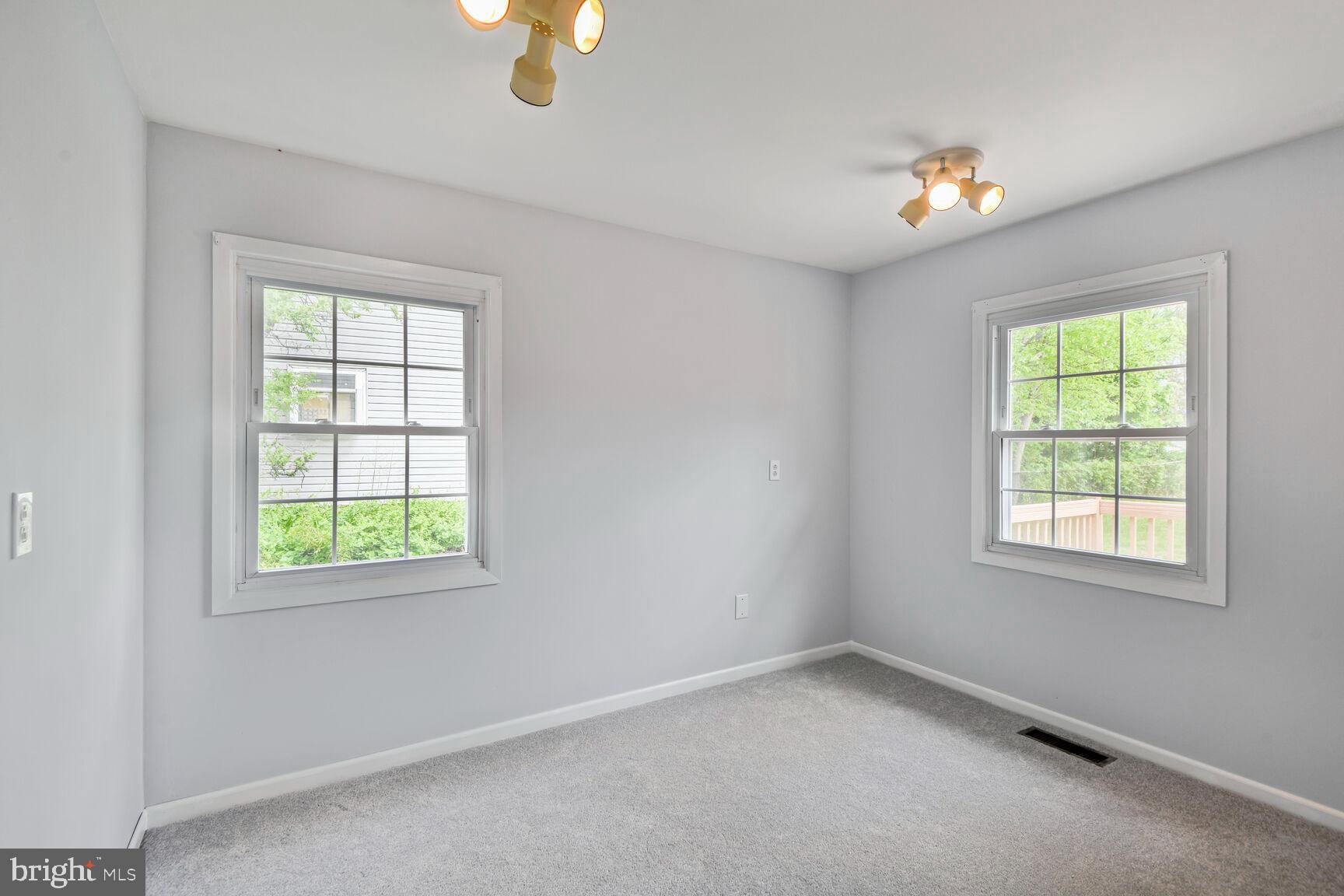 SOMERSET AT BELAIR - Residential