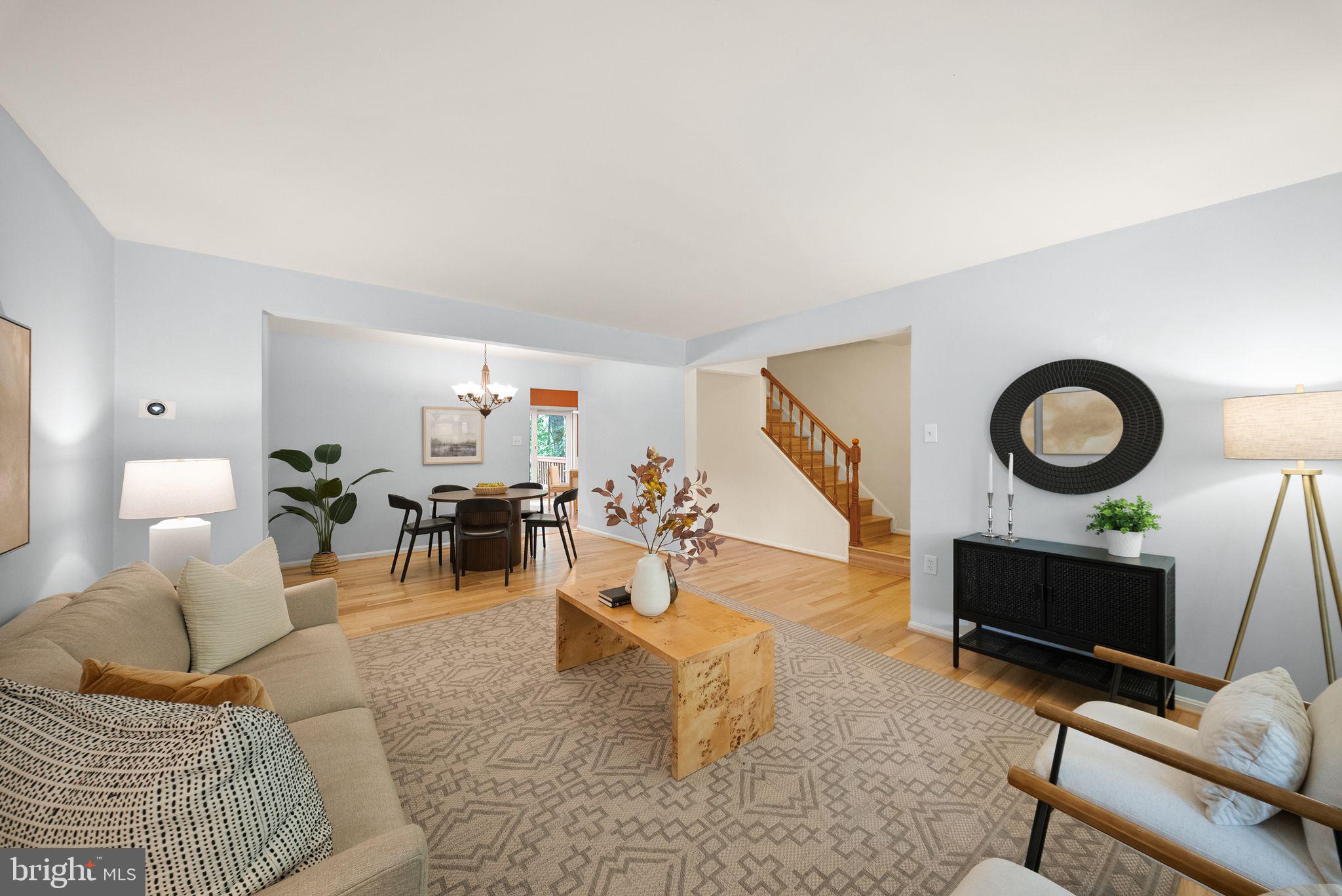 CROWNLEIGH - Residential