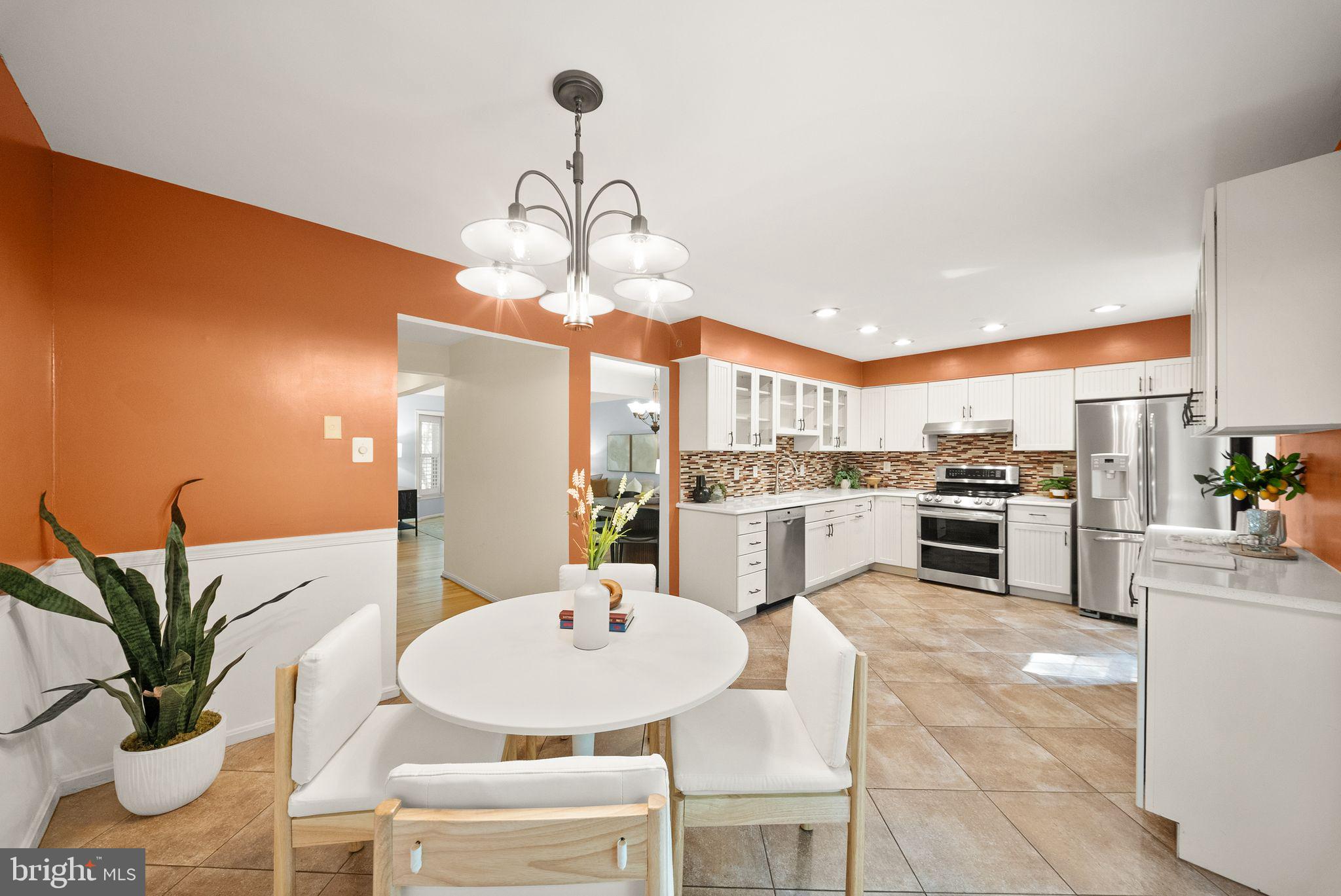 CROWNLEIGH - Residential