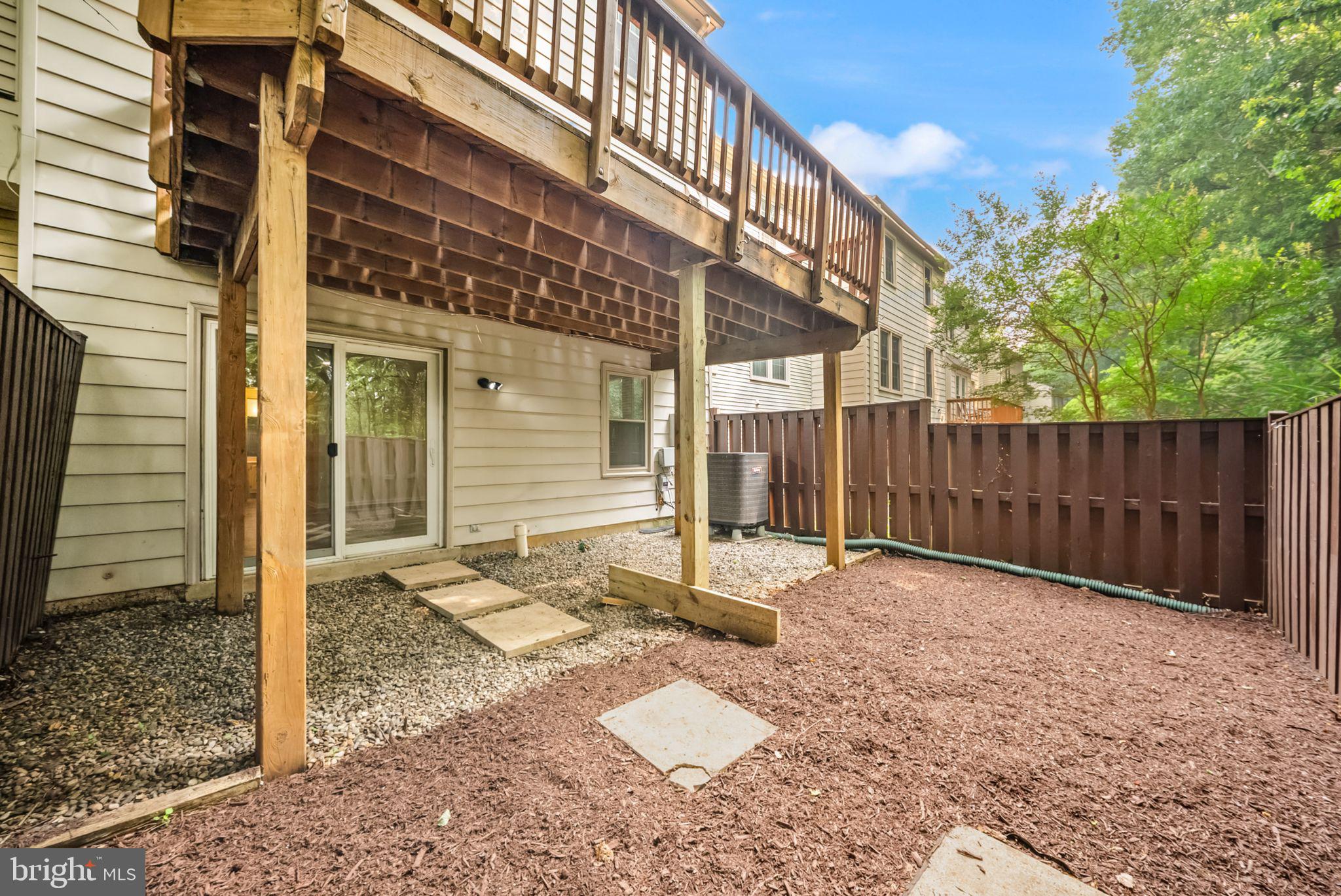 CROWNLEIGH - Residential
