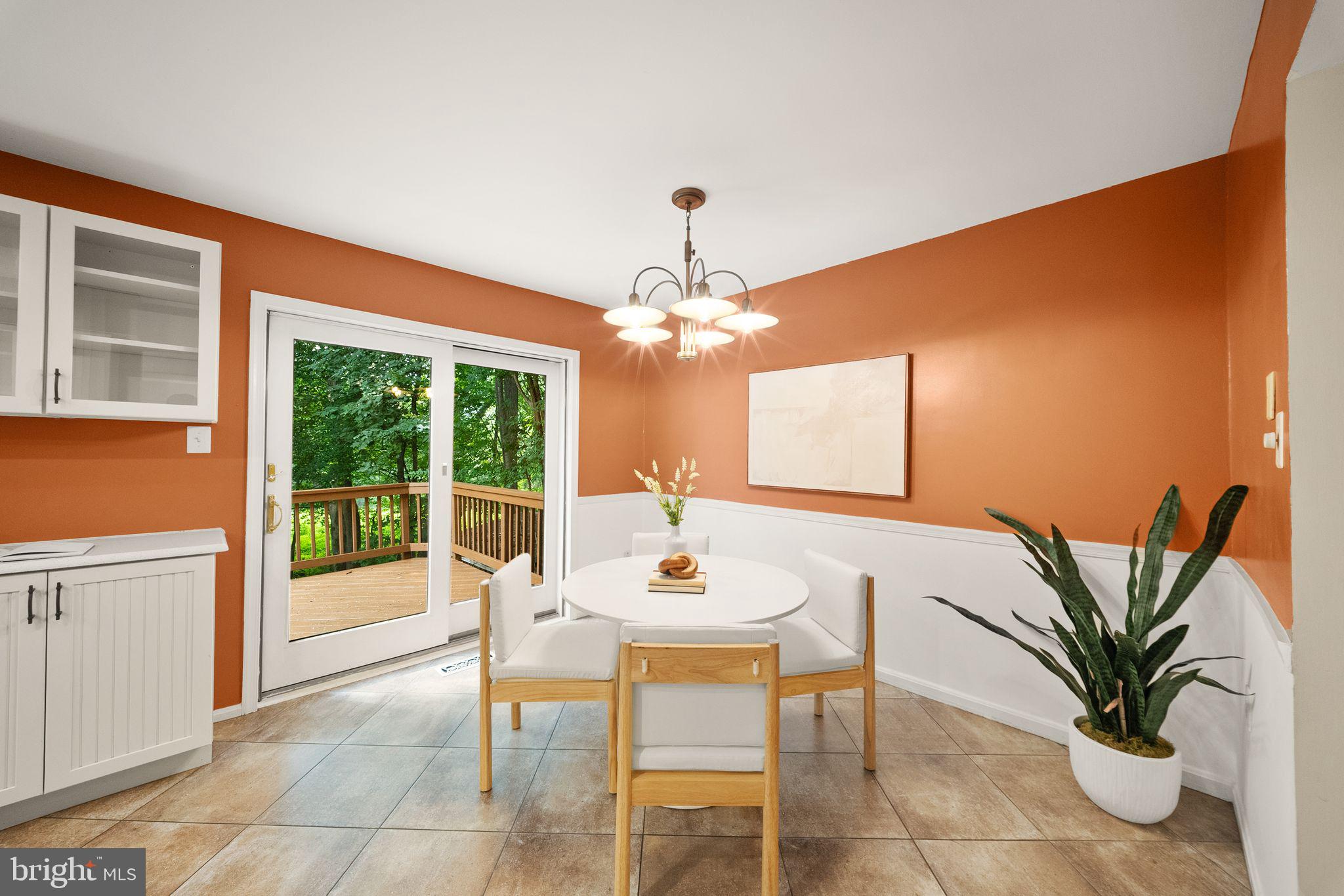 CROWNLEIGH - Residential