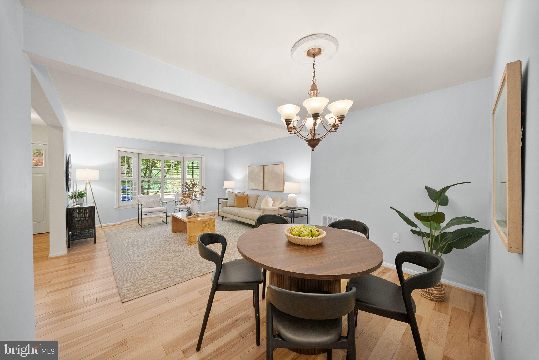 CROWNLEIGH - Residential