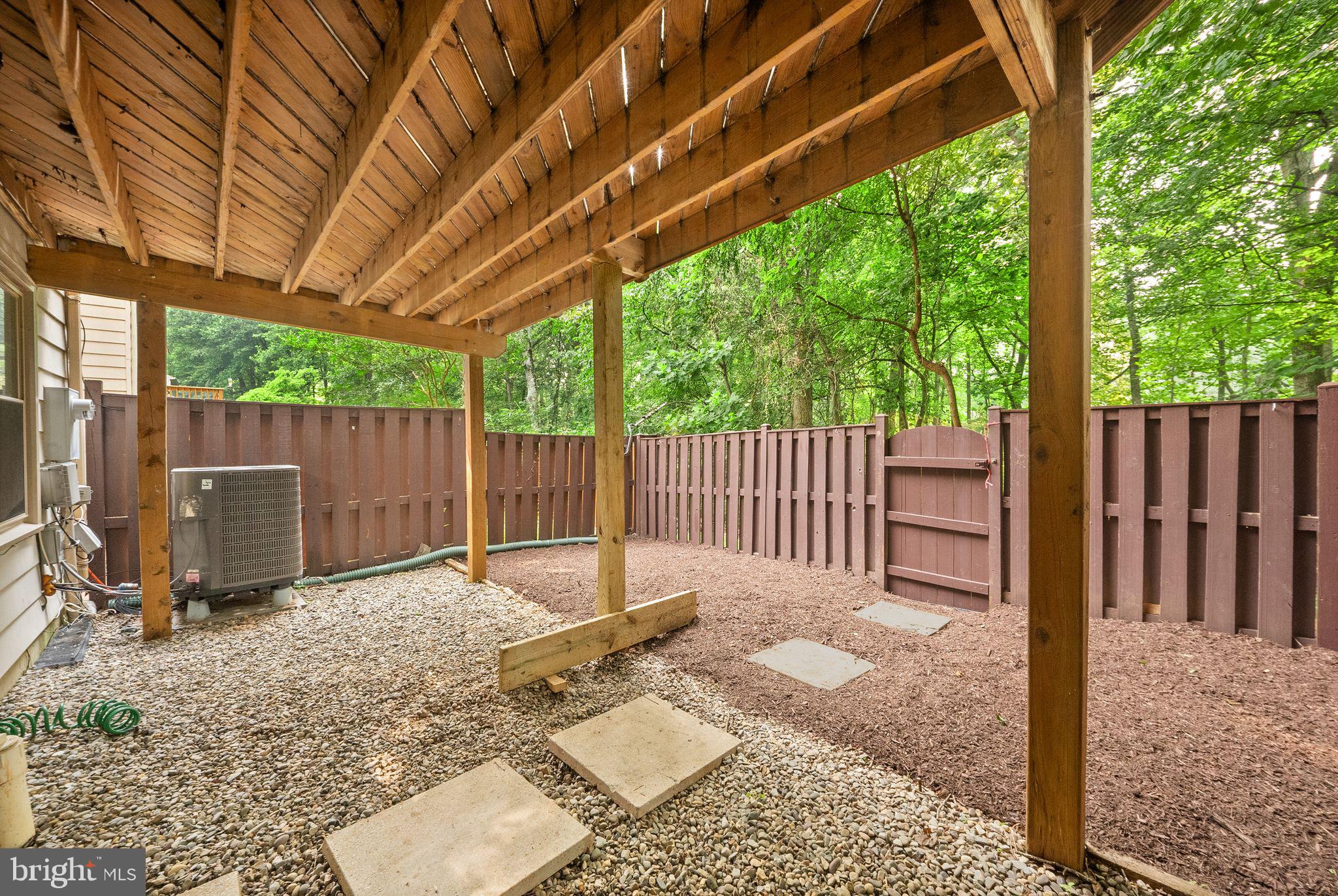 CROWNLEIGH - Residential