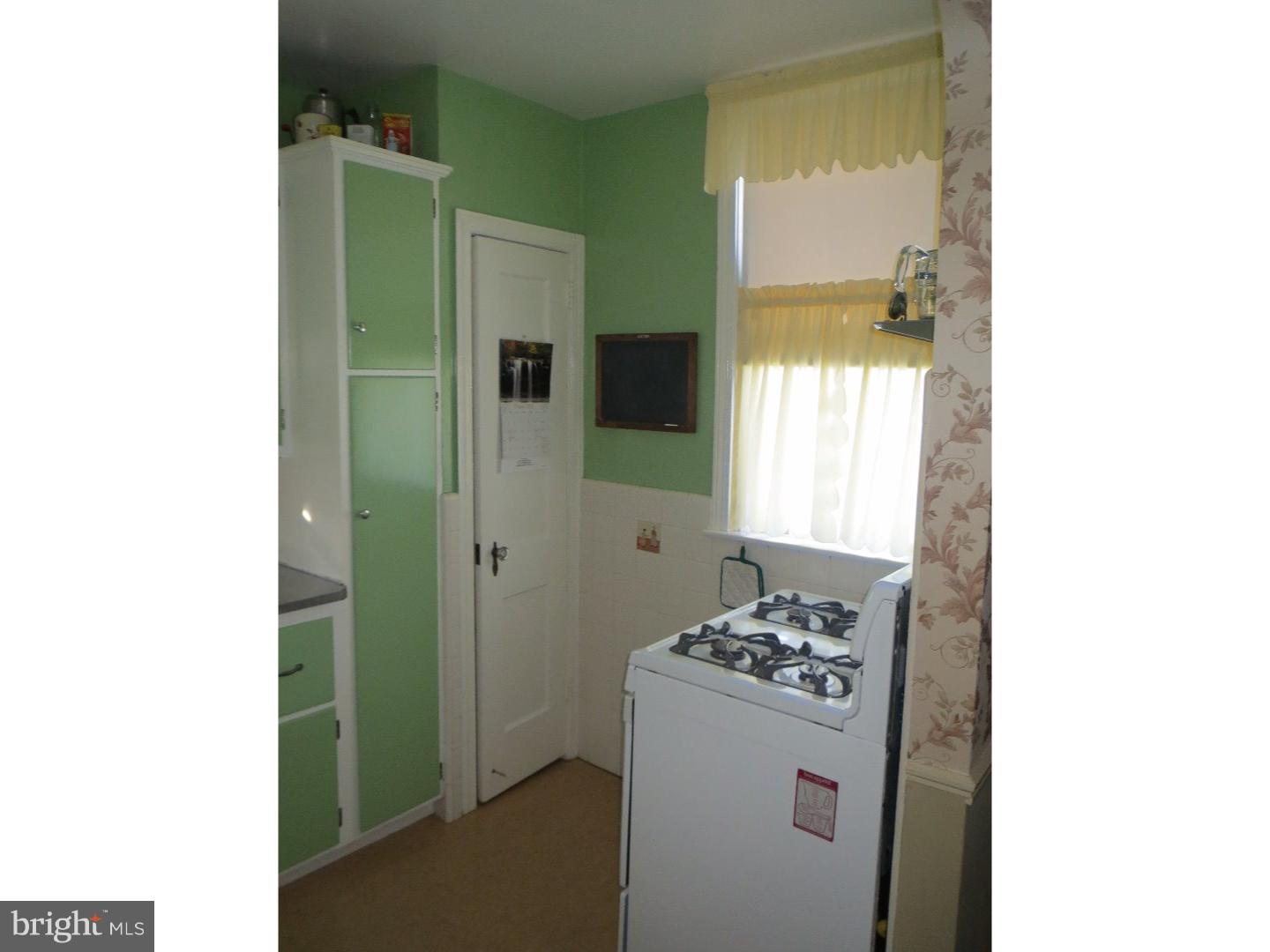 MAYFAIR (WEST) - Residential Income
