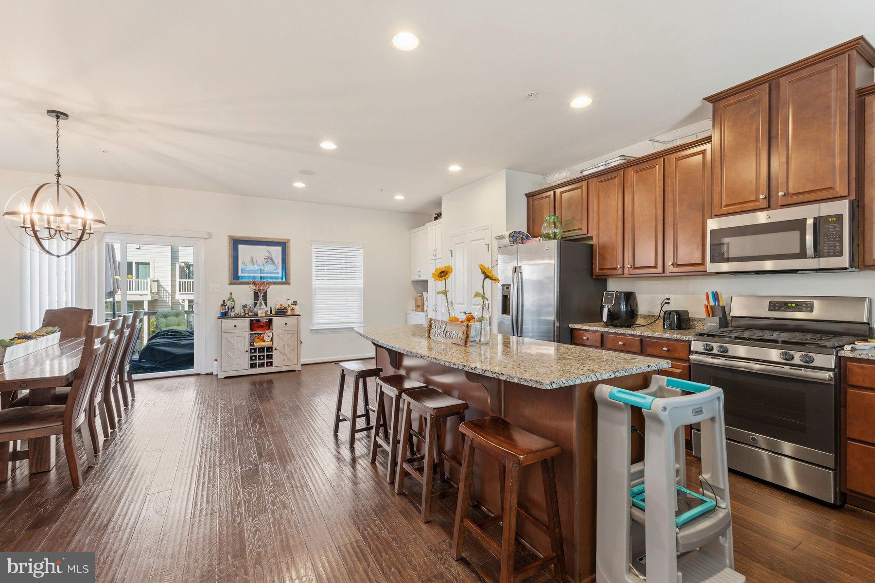 ADAMS CROSSING - Residential