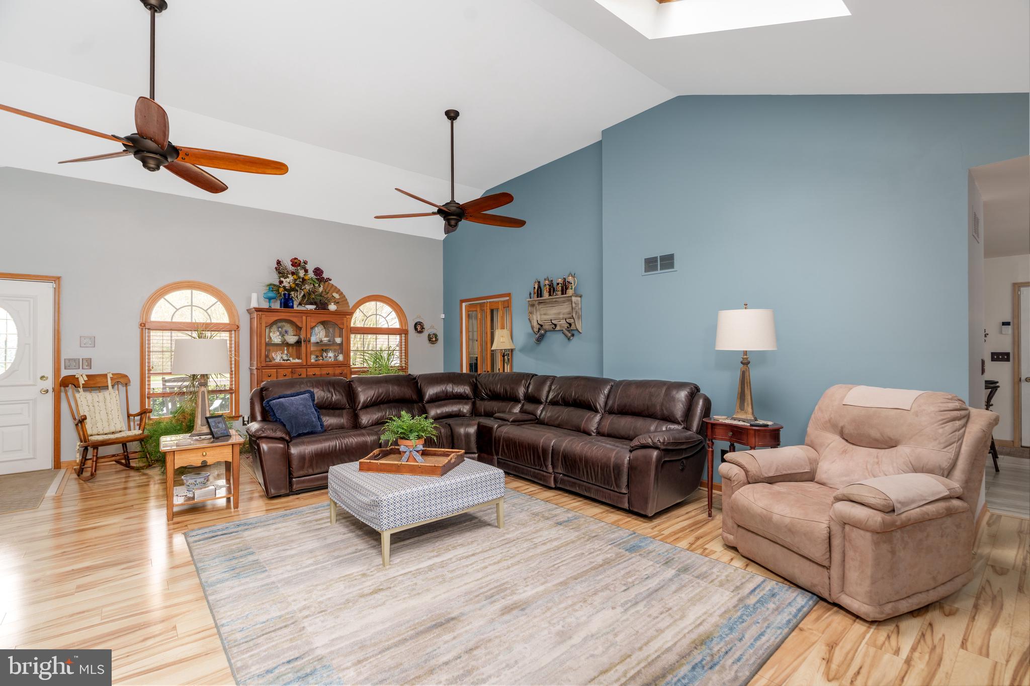 DENTON MANOR - Residential
