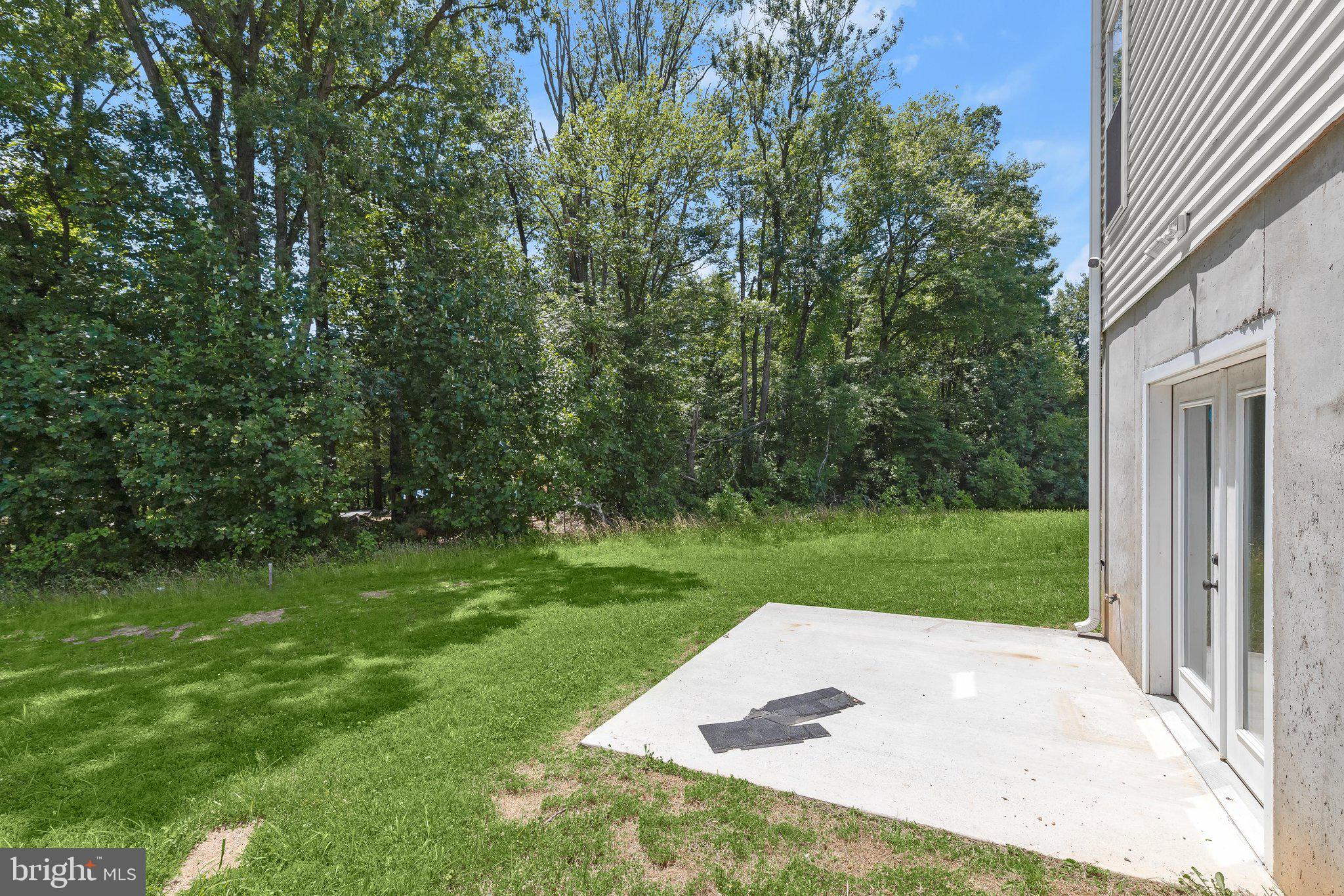 TWISTING ACRES - Residential