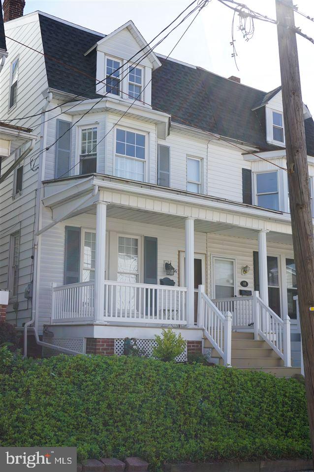 RED LION - Residential