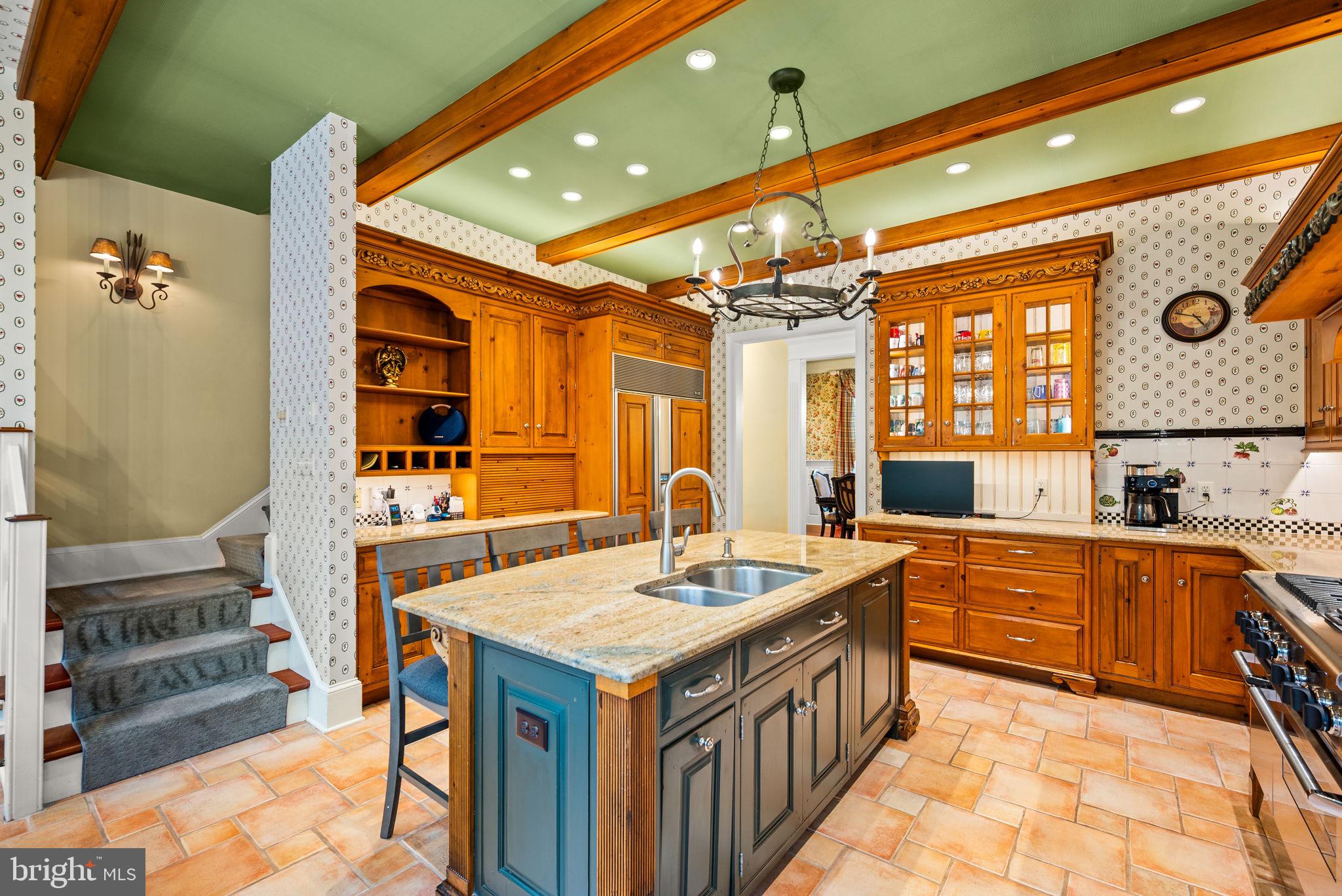 WHITEHORSE MEADOWS - Residential