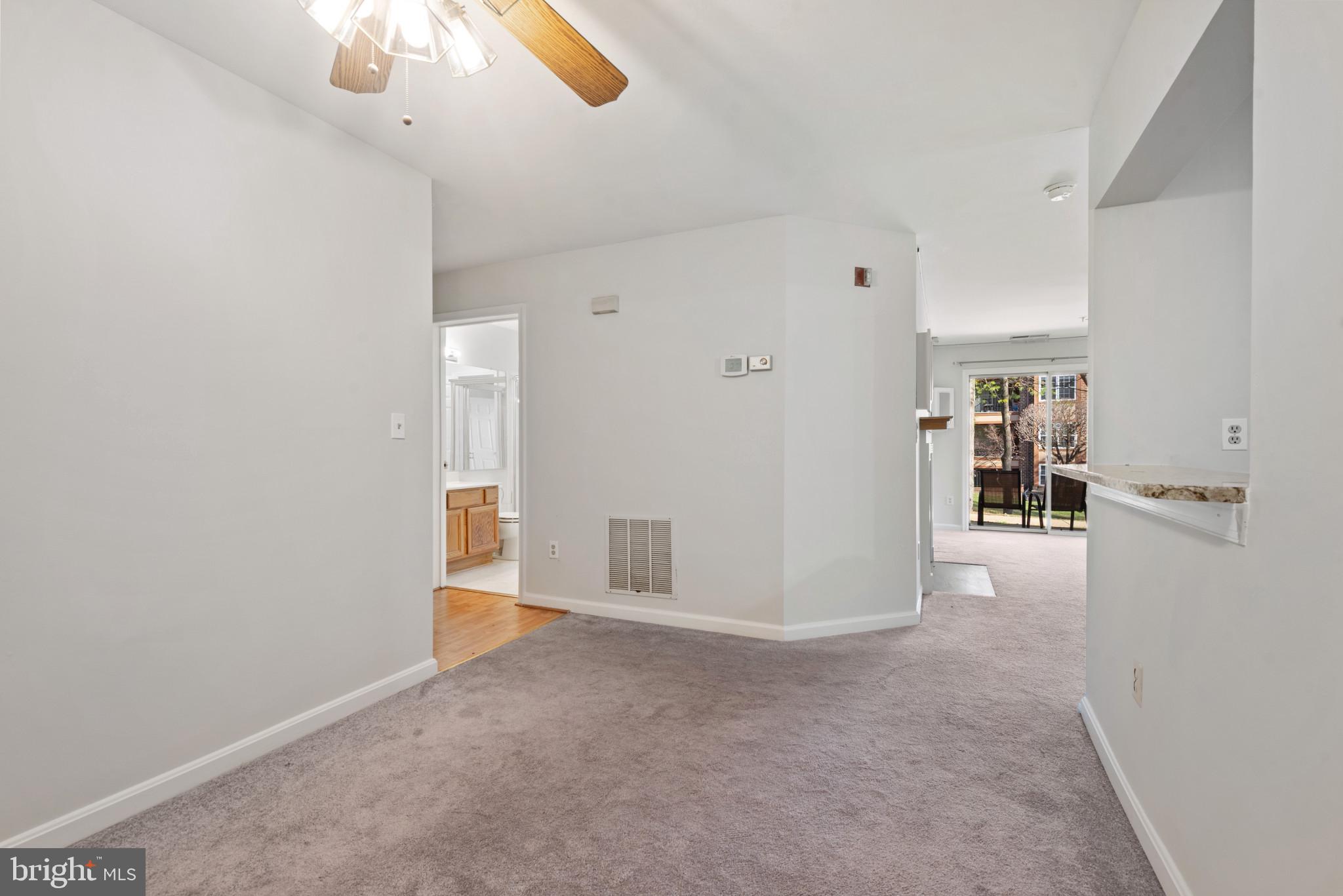 FALLS GABLE - Residential