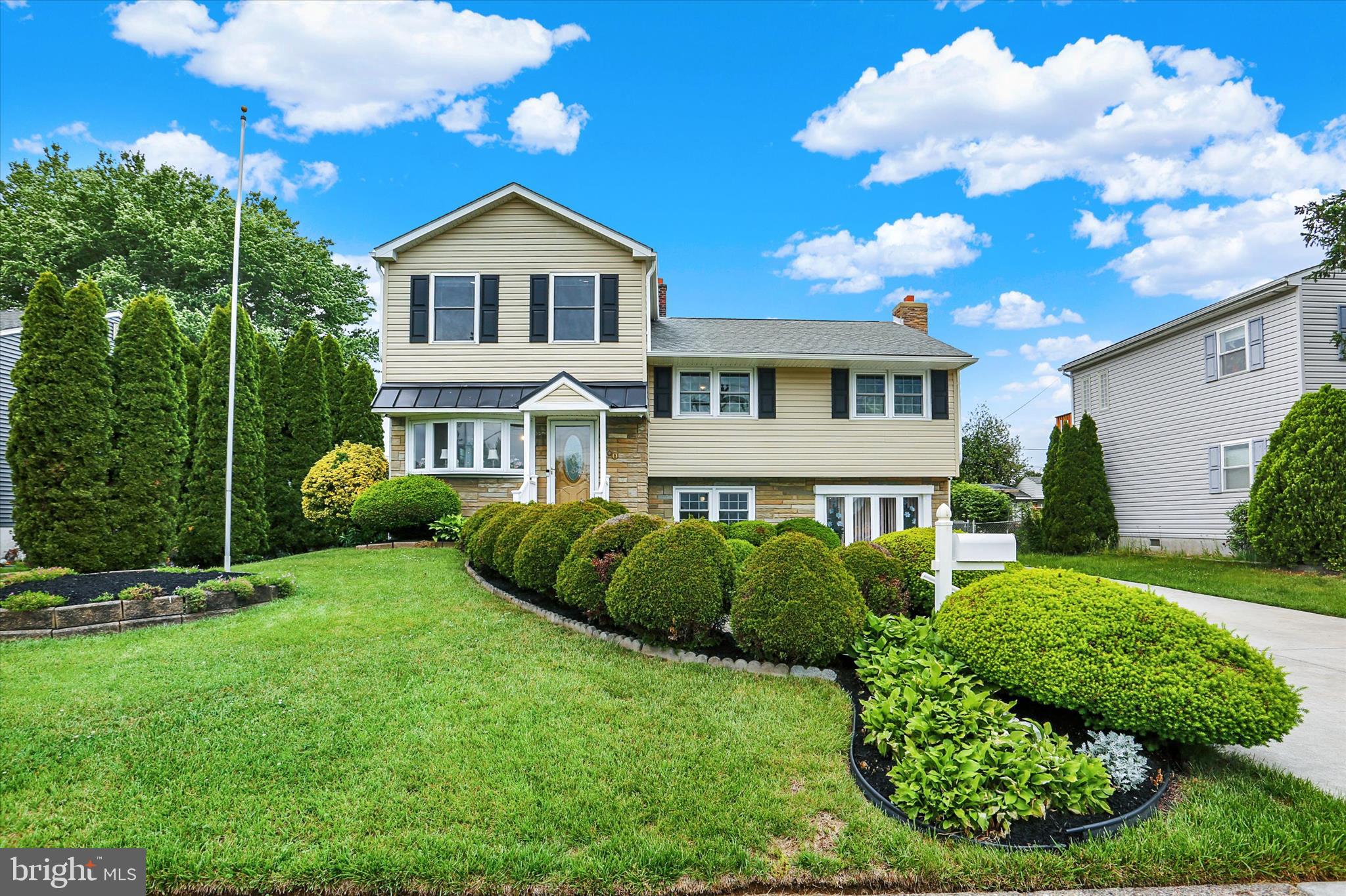 BROOKHAVEN - Residential
