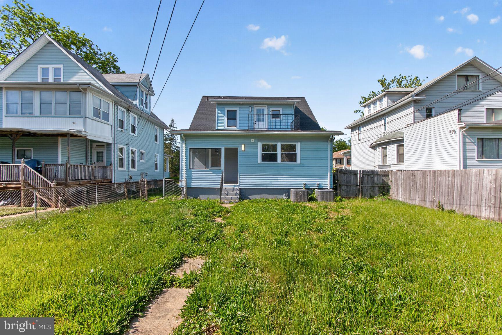 WEST ARLINGTON - Residential